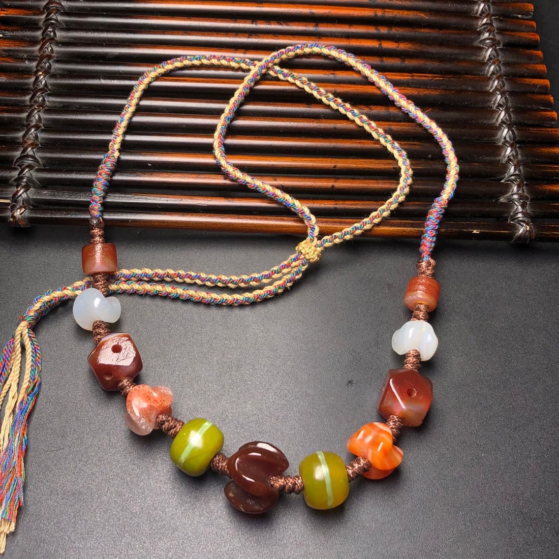 An Exquisite Agate Pendant - 6