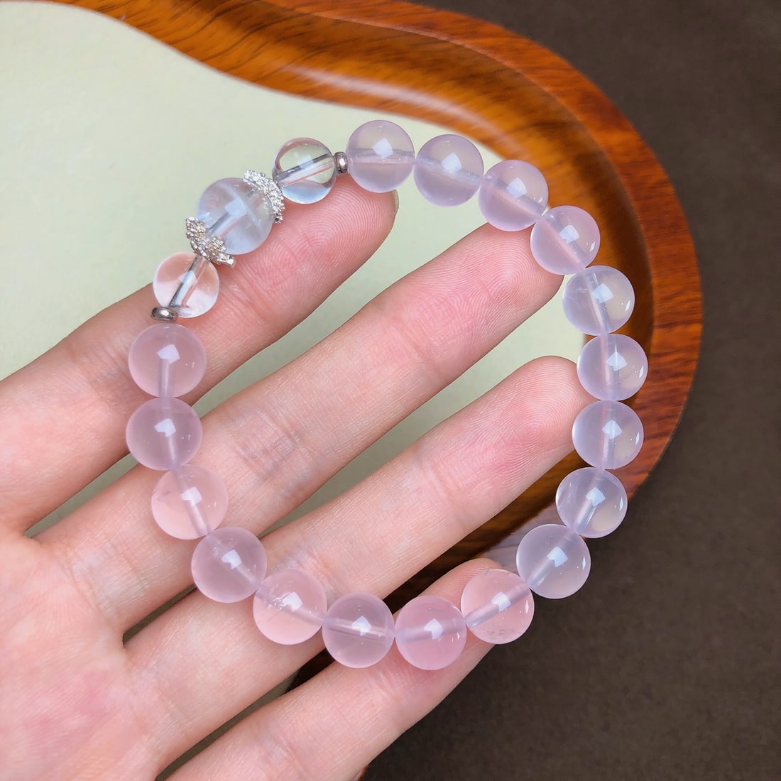 An Exquisite Crystal Bracelets: An Exquisite Crystal Bracelets,Size:0.4in,0.4in,Weight:20.6g 水晶手串