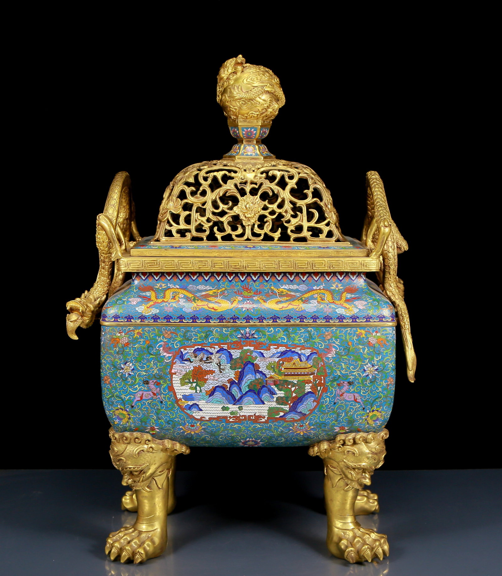 A Huge Cloisonne Bats and Peach Pattern Dragon-Ears Censer: A Huge Cloisonne Bats and Peach Pattern Dragon-Ears Censer,Qing Dynasty, China,Qianlong Four-character Mark,Size:19.3inx13inx28.7in,Weight:44.40kg 景泰蓝福寿纹Ð