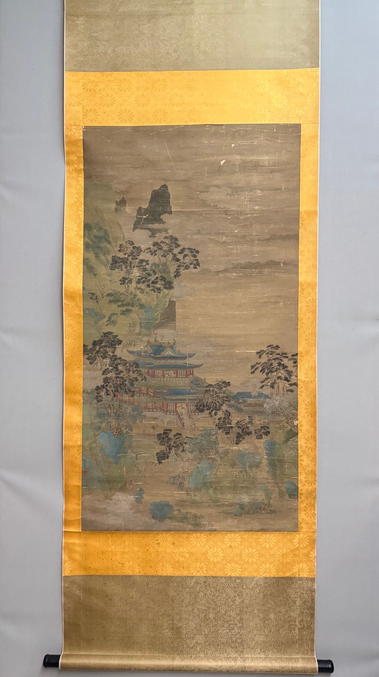 A Chinese Vertical Scroll Ink Painting of Landscape on Silk: A Chinese Vertical Scroll Ink Painting of Landscape on Silk,Chou Ying,Size:54.3inx27.2in 一幅中国水墨绢本山水画立轴,ߠ