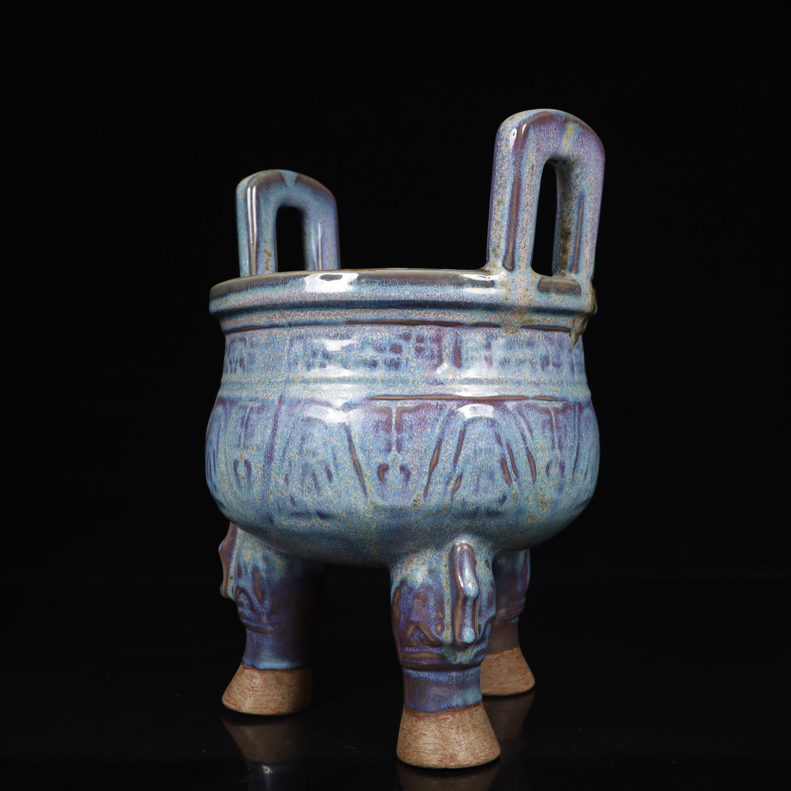 An Exquisite Jun yao Beast-Face Pattern Double-Ears and Tripod Censer - 8