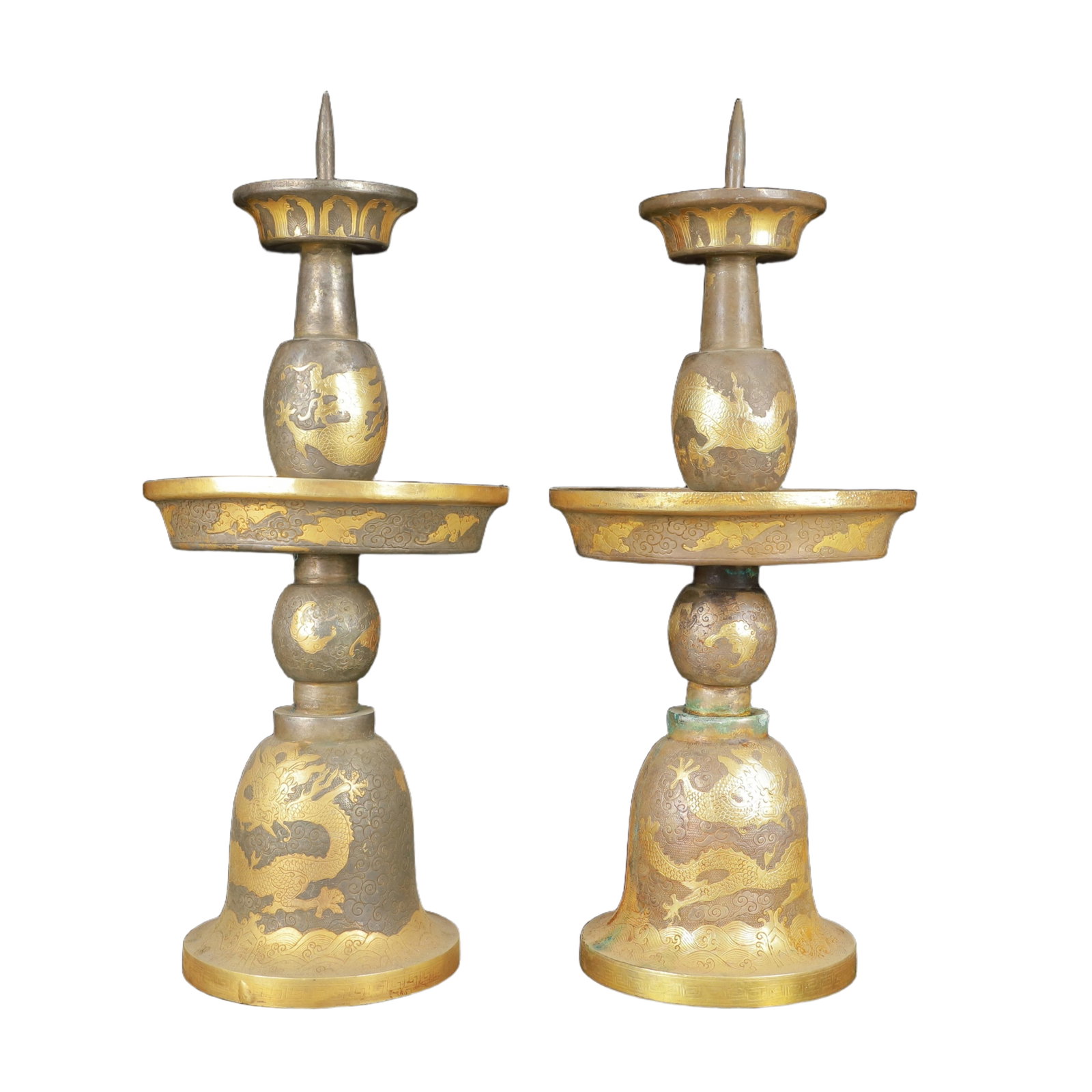 A Pair of Exquisite Gilt Silver Dragon Pattern Candlesticks (1 of 14)