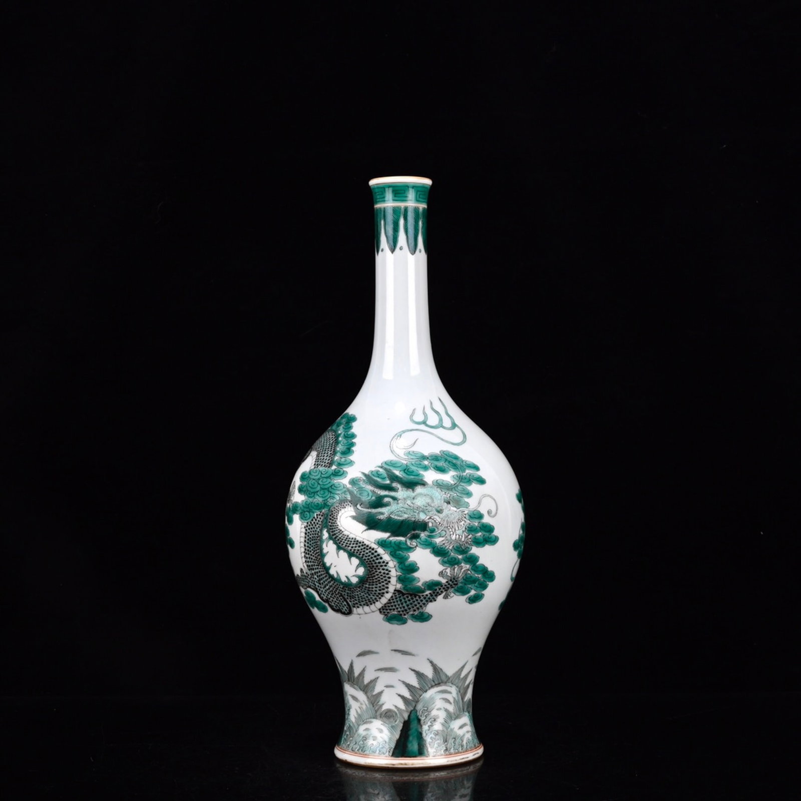 A Rare Wucai Dragon Pattern Vase: A Rare Wucai Dragon Pattern Vase,Qing Dynasty,China,Yongzheng Six-character Mark,Size:14.2inx6.3in 五彩龙纹瓶,中国清代,雍正六
