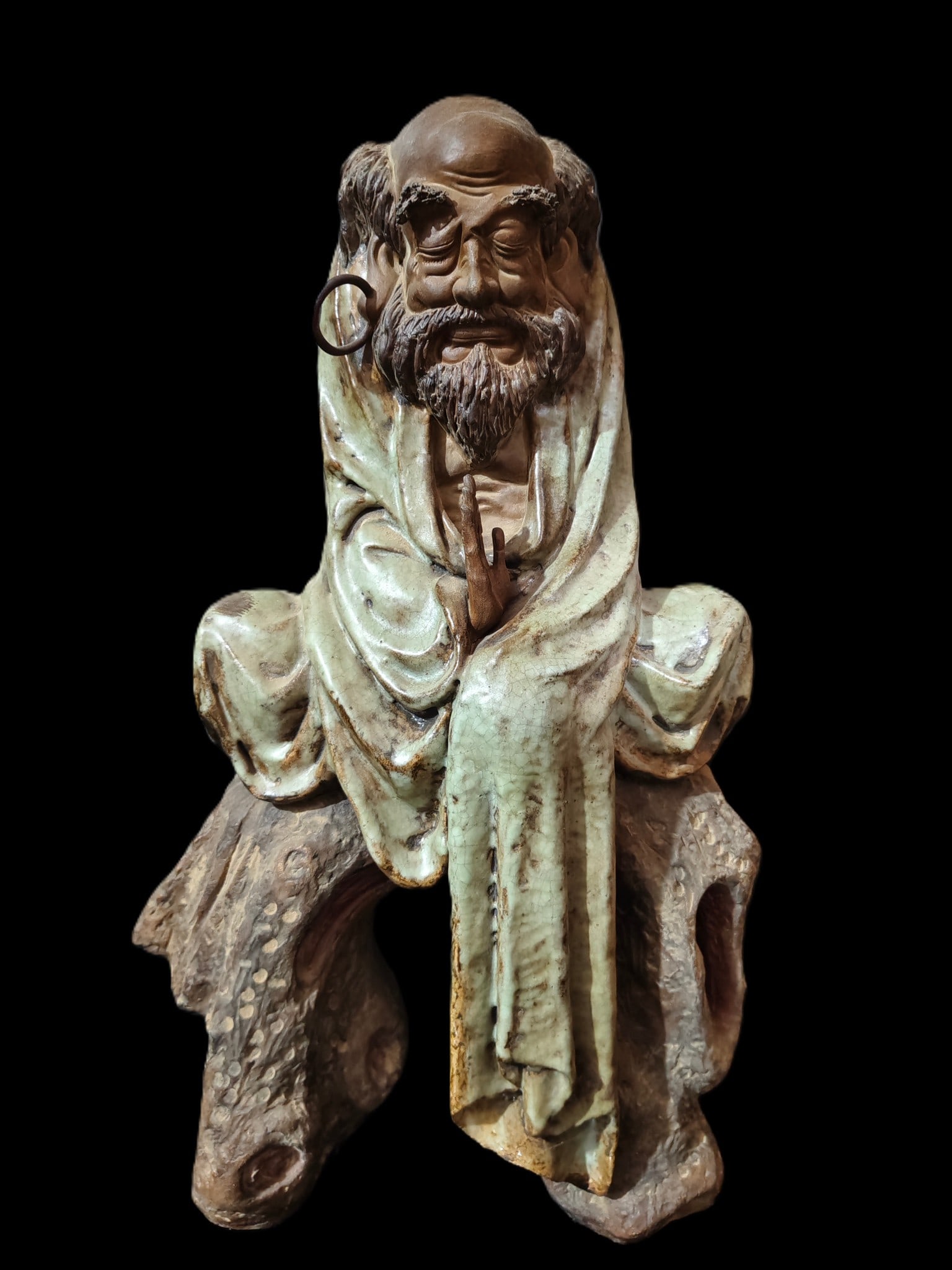 A Huge Shiwan yao Statue of Bodhidharma: A Huge Shiwan yao Statue of Bodhidharma,Qing Dynasty, China,Size:13.4inx7.1inx20.1in 石湾窑达摩像,中国清代