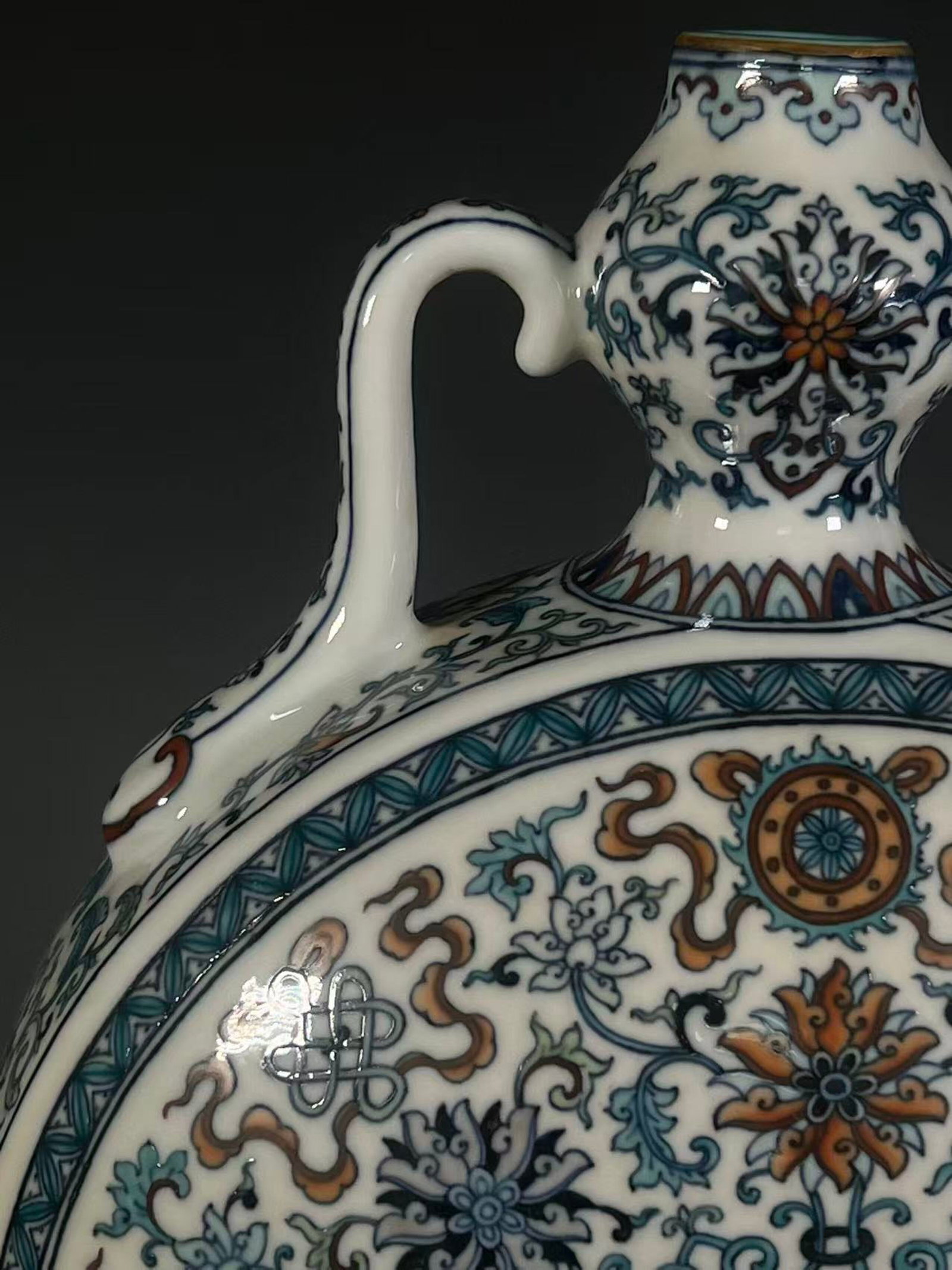 A Huge Doucai Lotus Pattern Double-Ears Vase - 7