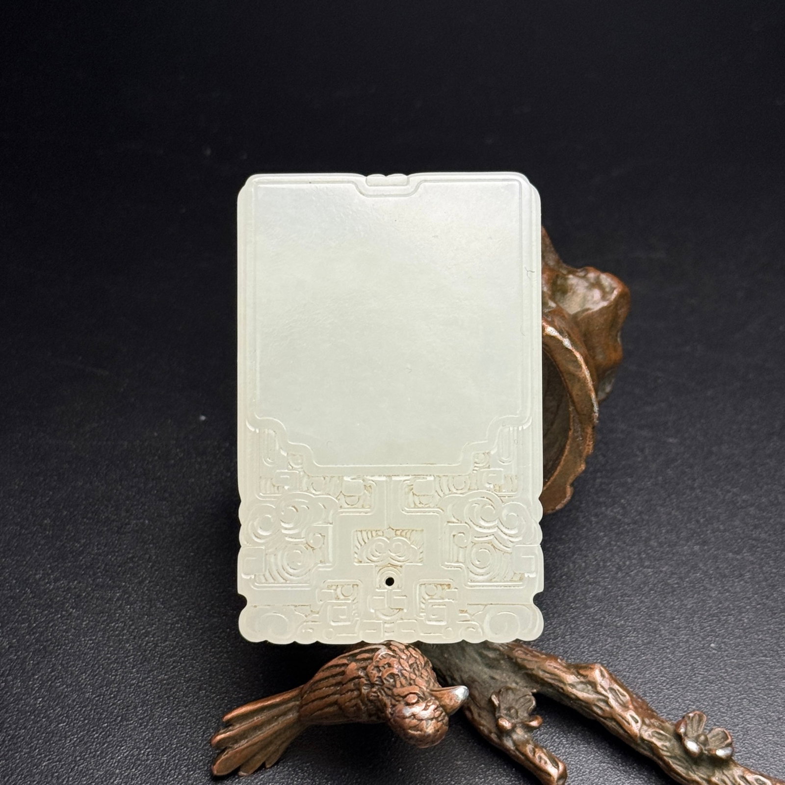 An Exquisite White Jade Auspicious Cloud Pattern Pendant - 2