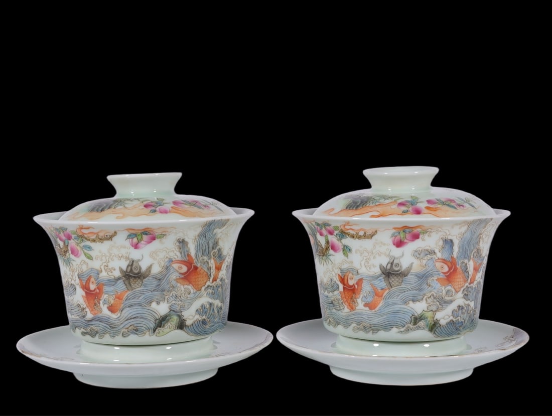 A Pair of Exquisite Enamel Seawater and Fish Pattern Bowls with Cover: A Pair of Exquisite Enamel Seawater and Fish Pattern Bowls with Cover,Qing Dynasty,China,Yongzheng Four-character Mark,Size:3.5inx3.9in 一对珐琅彩海水鱼