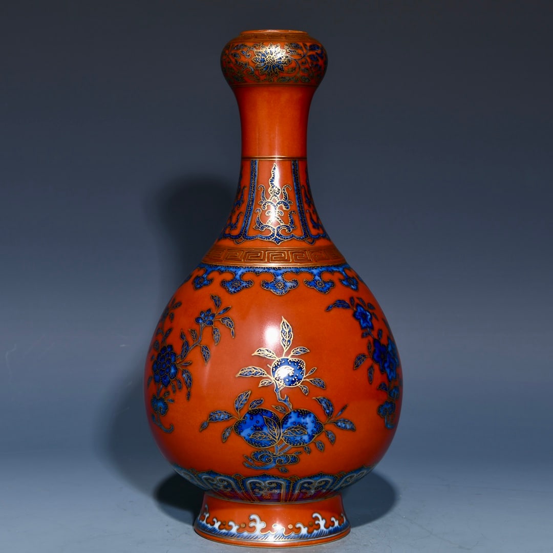 An Exquisite Iron-Red Blue and White Painted Gold Flower and Fruit Pattern Vase: An Exquisite Iron-Red Blue and White Painted Gold Flower and Fruit Pattern Vase,Qing Dynasty,China,Qianlong Six-character Mark,Size:11inx5.5in