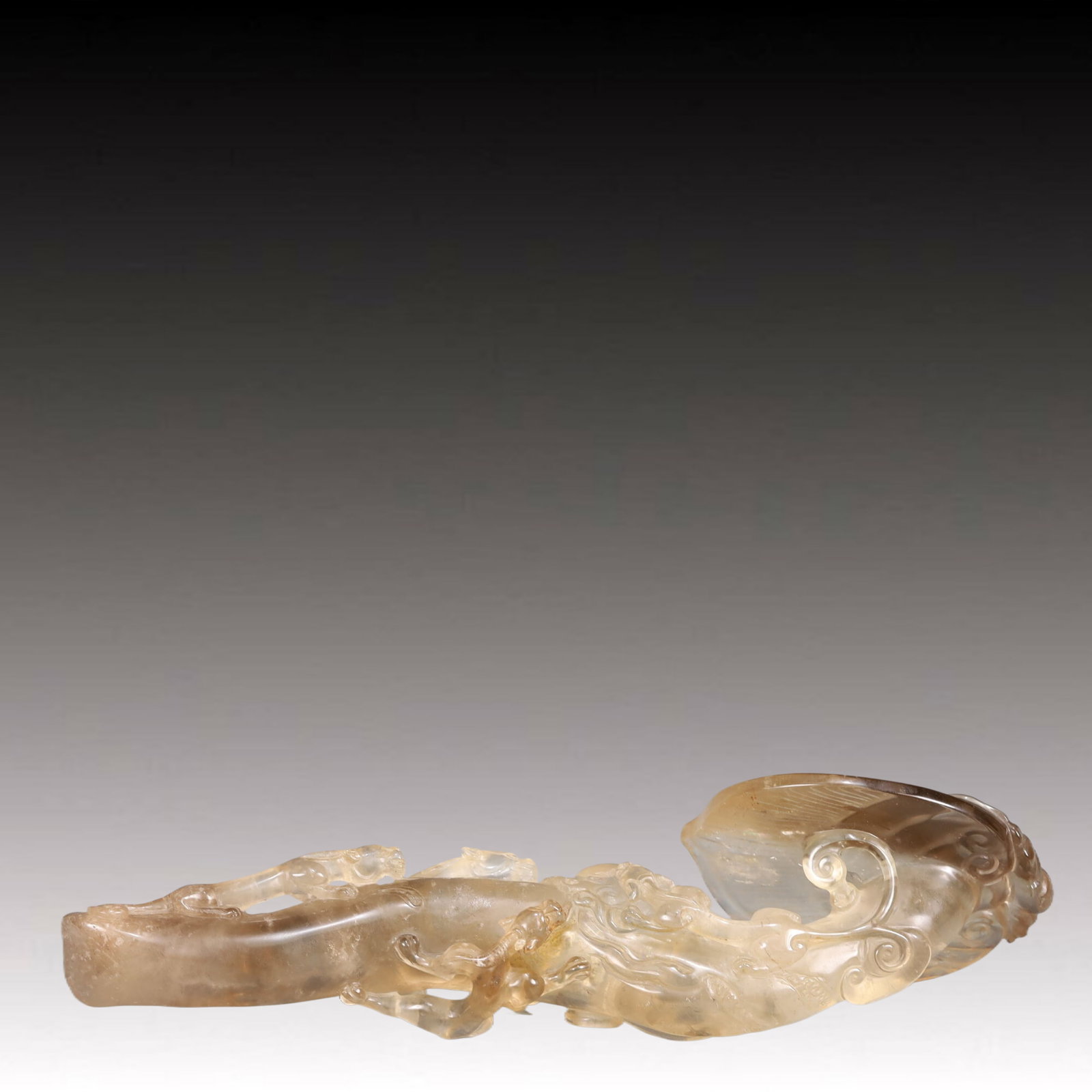 An Exquisite Crystal Ruyi - 4