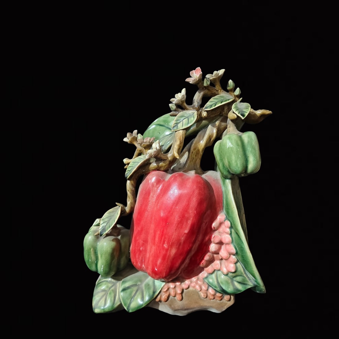 An Exquisite Shiwan yao Chili Pepper Ornament: An Exquisite Shiwan yao Chili Pepper Ornament,Qing Dynasty, China,Size:12.6inx6.3inx15in 石湾窑辣椒摆件,中国清代