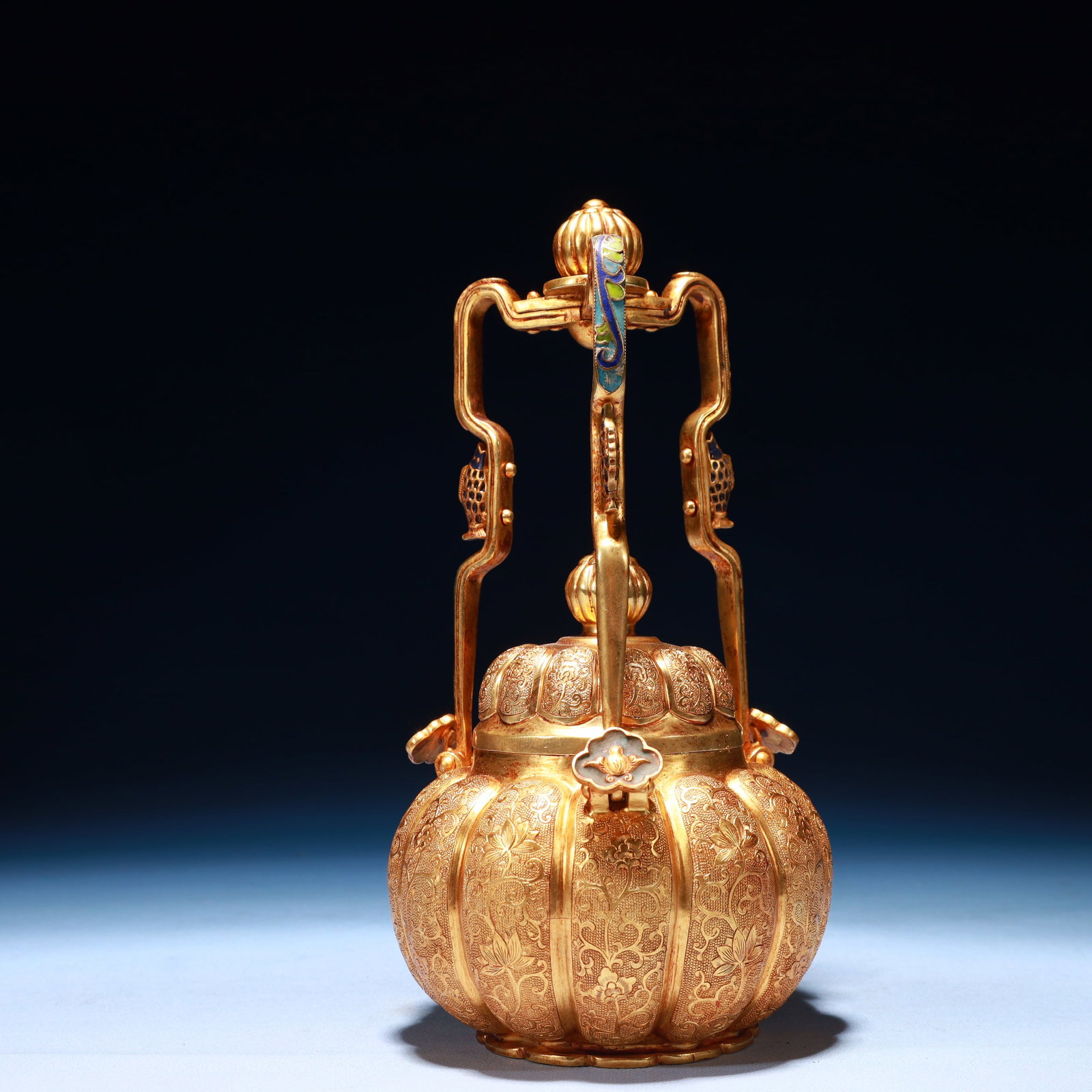 An Exquisite Gilt Bronze Flower Pattern Pumpkin-Shaped Loop-Handled Pot - 9