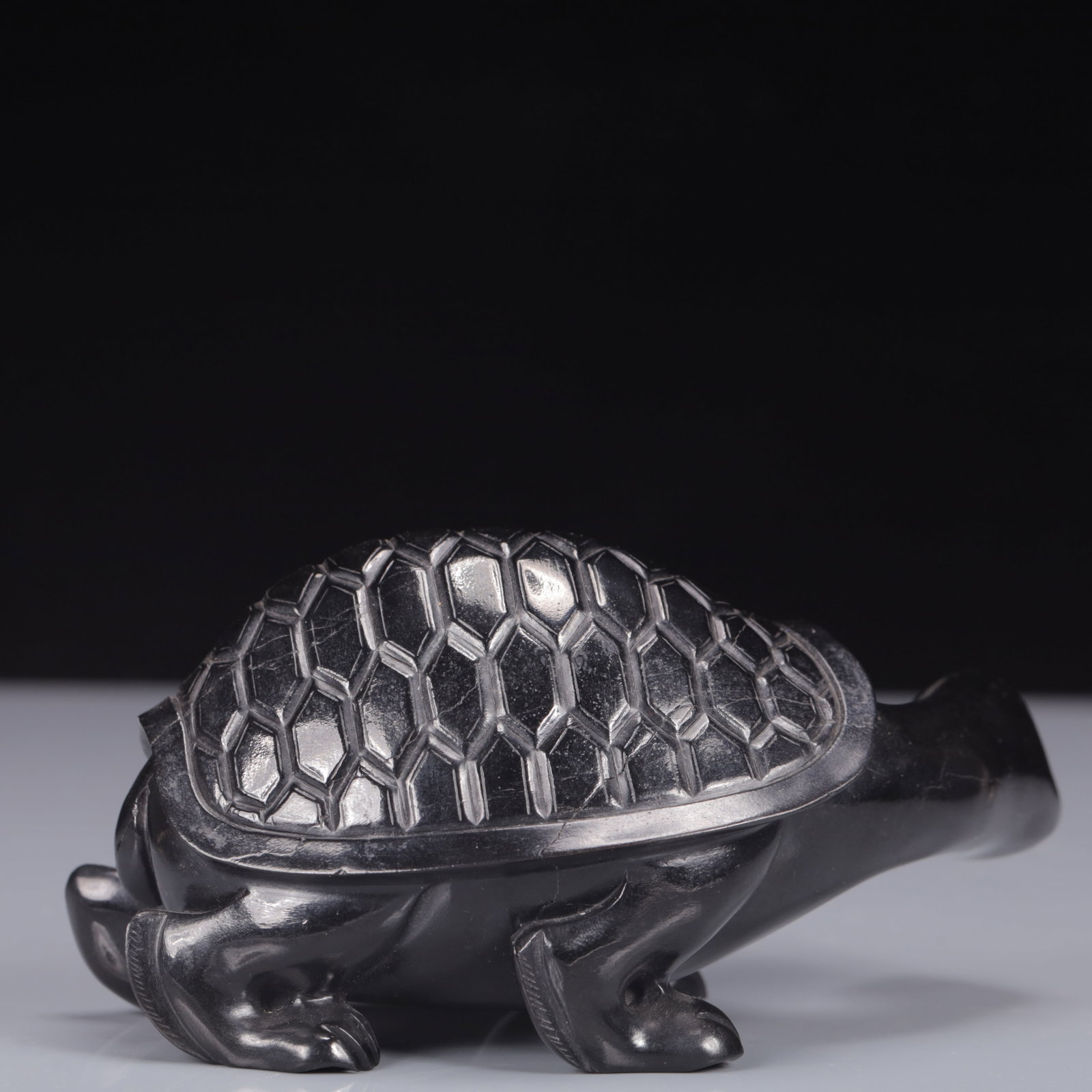 An Exquisite Blabk Jade Turtle Ornament - 5
