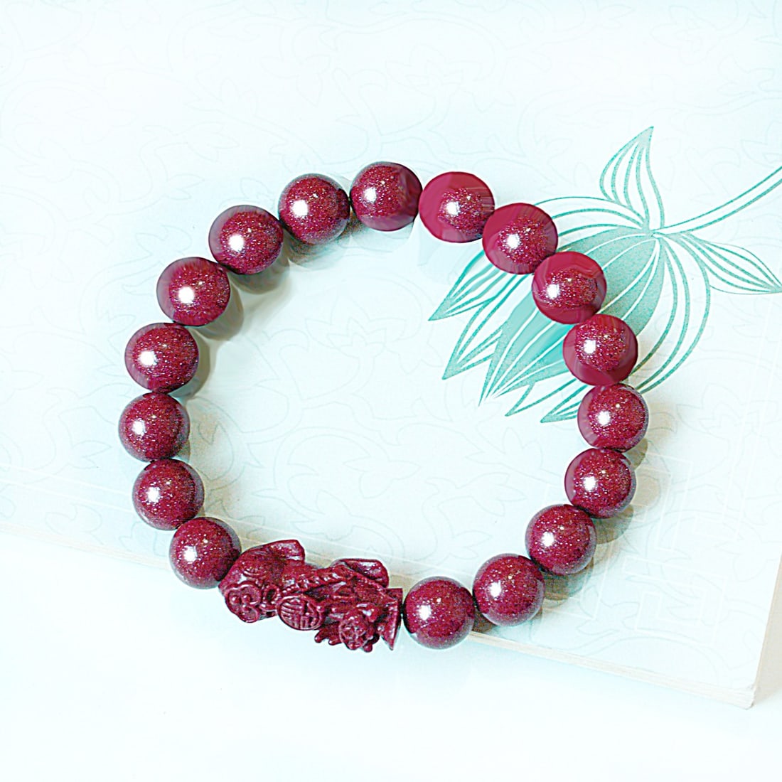An Exquisite Cinnabar Wealth-Attracting Creature Bracelets (1 of 2)