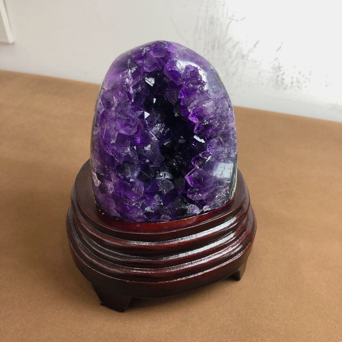 An Exquisite Crystal Ornament: An Exquisite Crystal Ornament,Size:4.3inx3.9inx3.5in,Weight:820g 水晶摆件