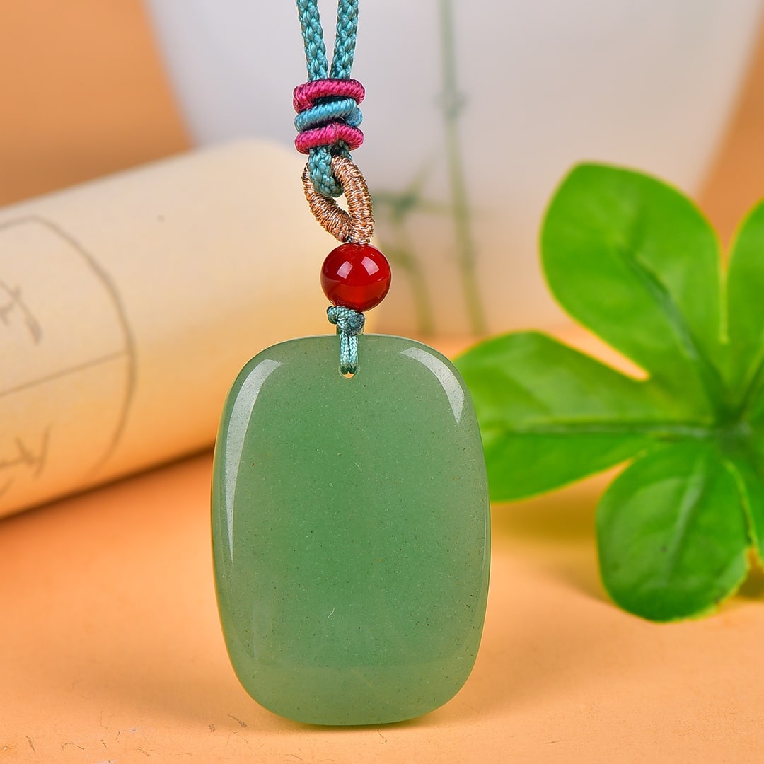 An Exquisite Greenish Jade Pendant: An Exquisite Greenish Jade Pendant,Size:1inx1.4in 青玉挂件