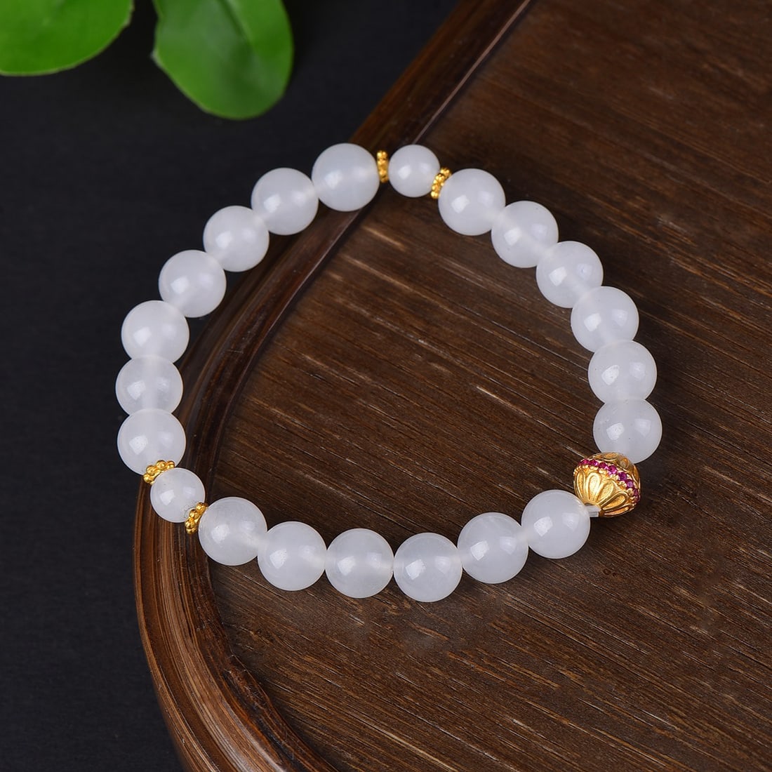 An Exquisite White Jade Bracelets - 2