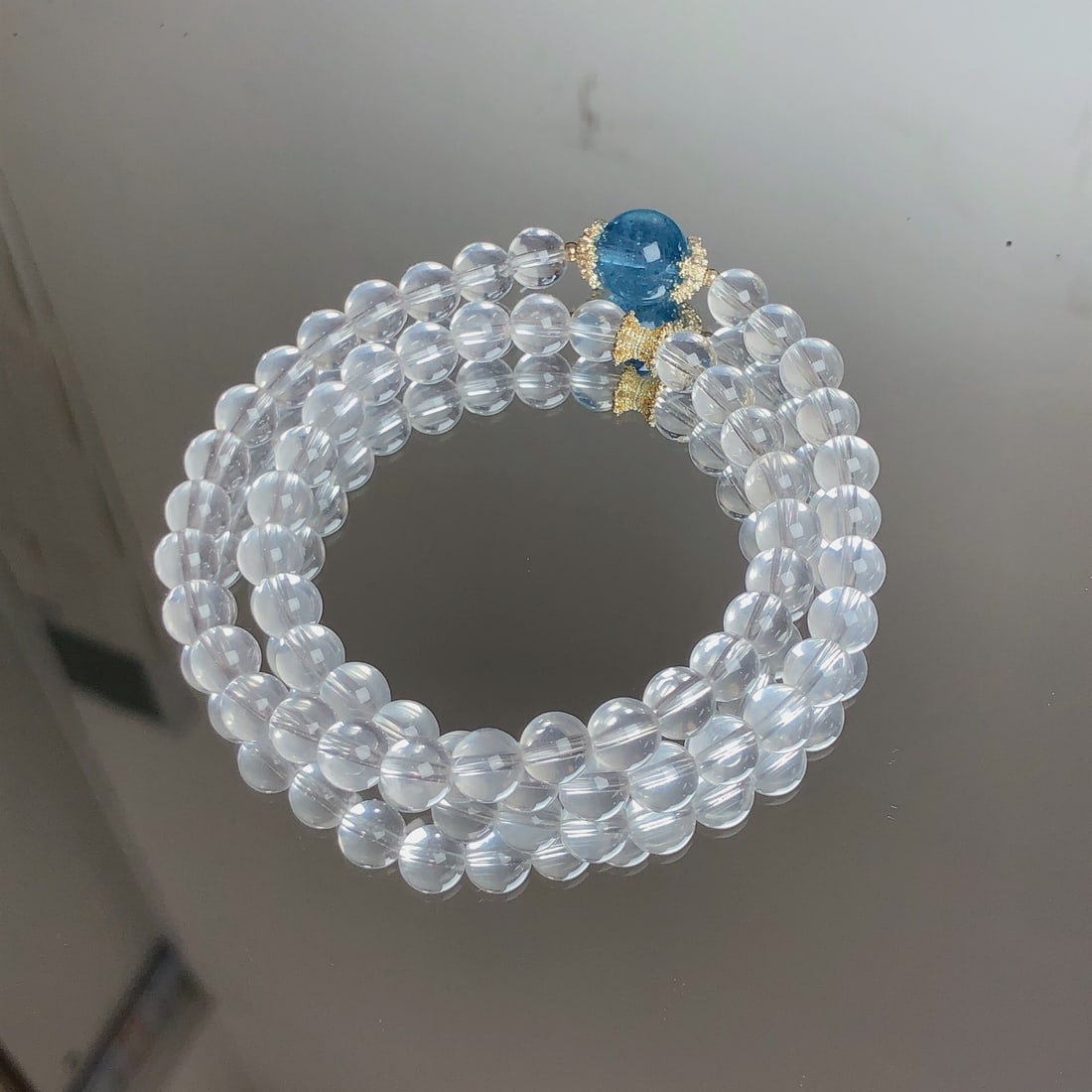 An Exquisite Crystal Bracelet - 2