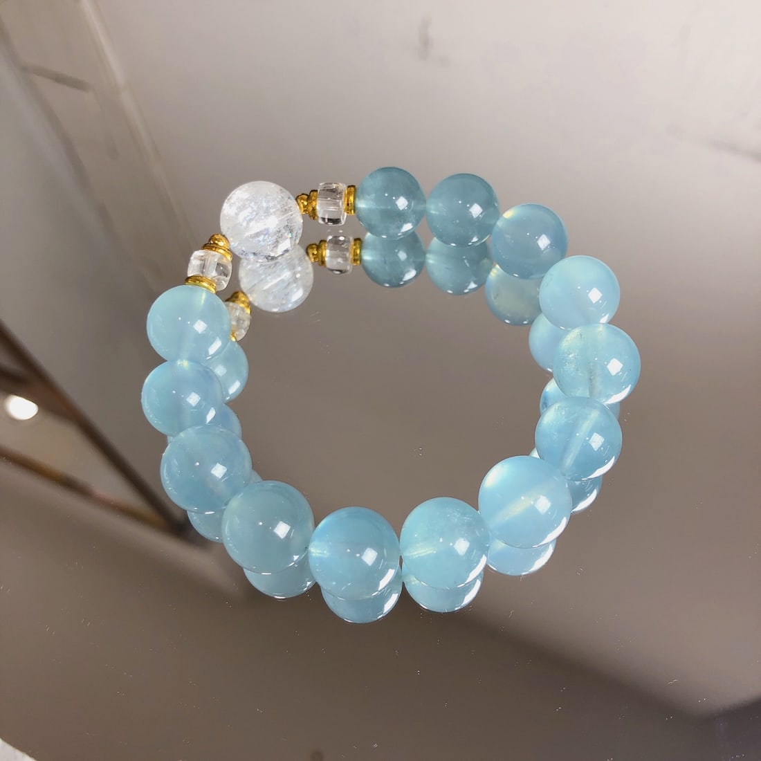 An Exquisite Crystal Bracelet - 2