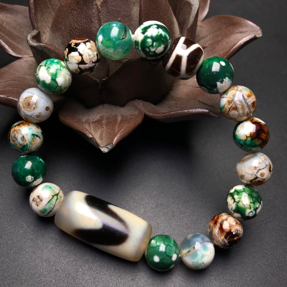 A Precious Agate Bracelets - 5
