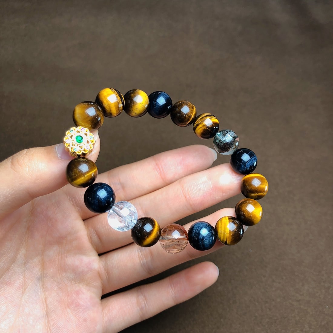 An Exquisite Crystal Bracelets - 4