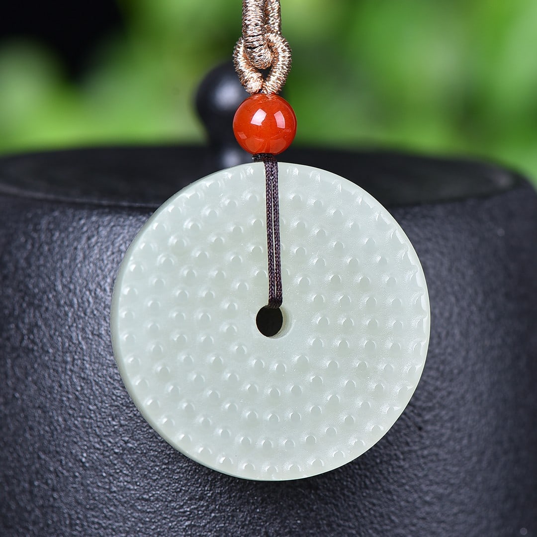 An Exquisite White Jade Dragon Pattern Pendant - 4