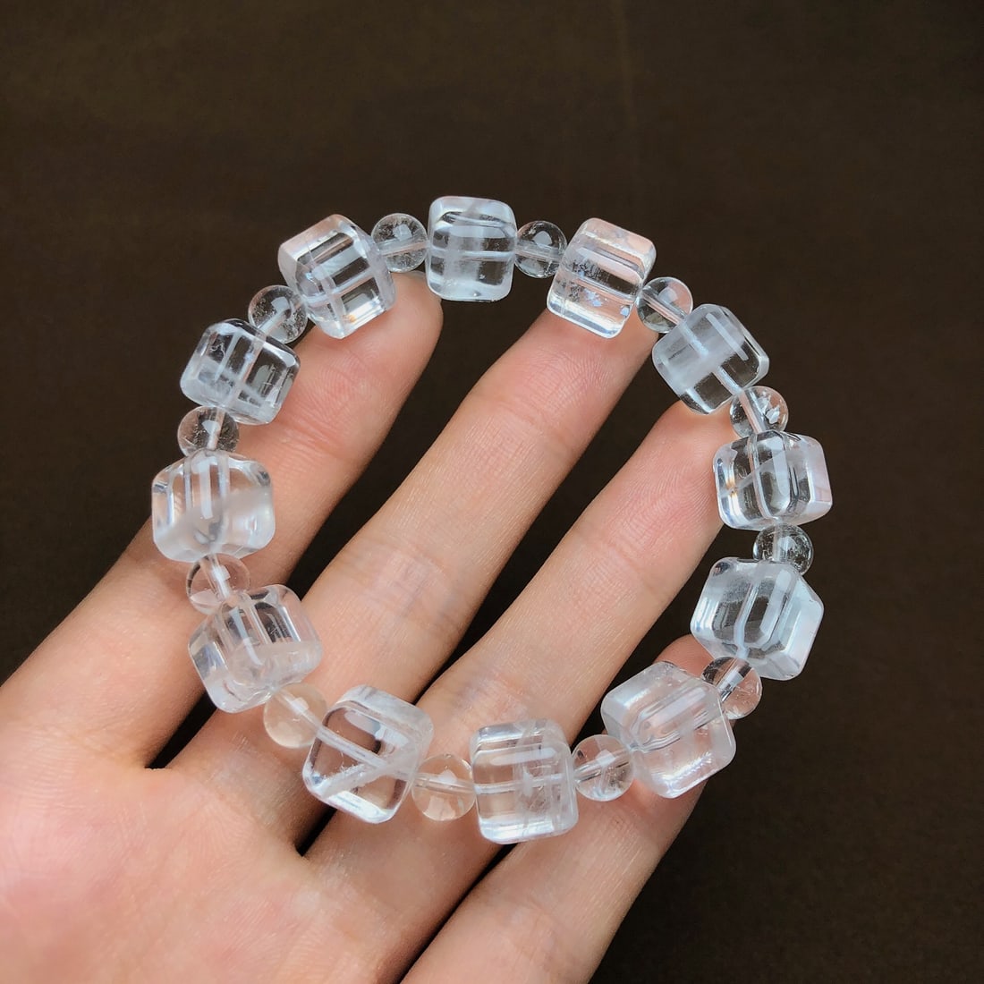 An Exquisite Crystal Bracelets - 2