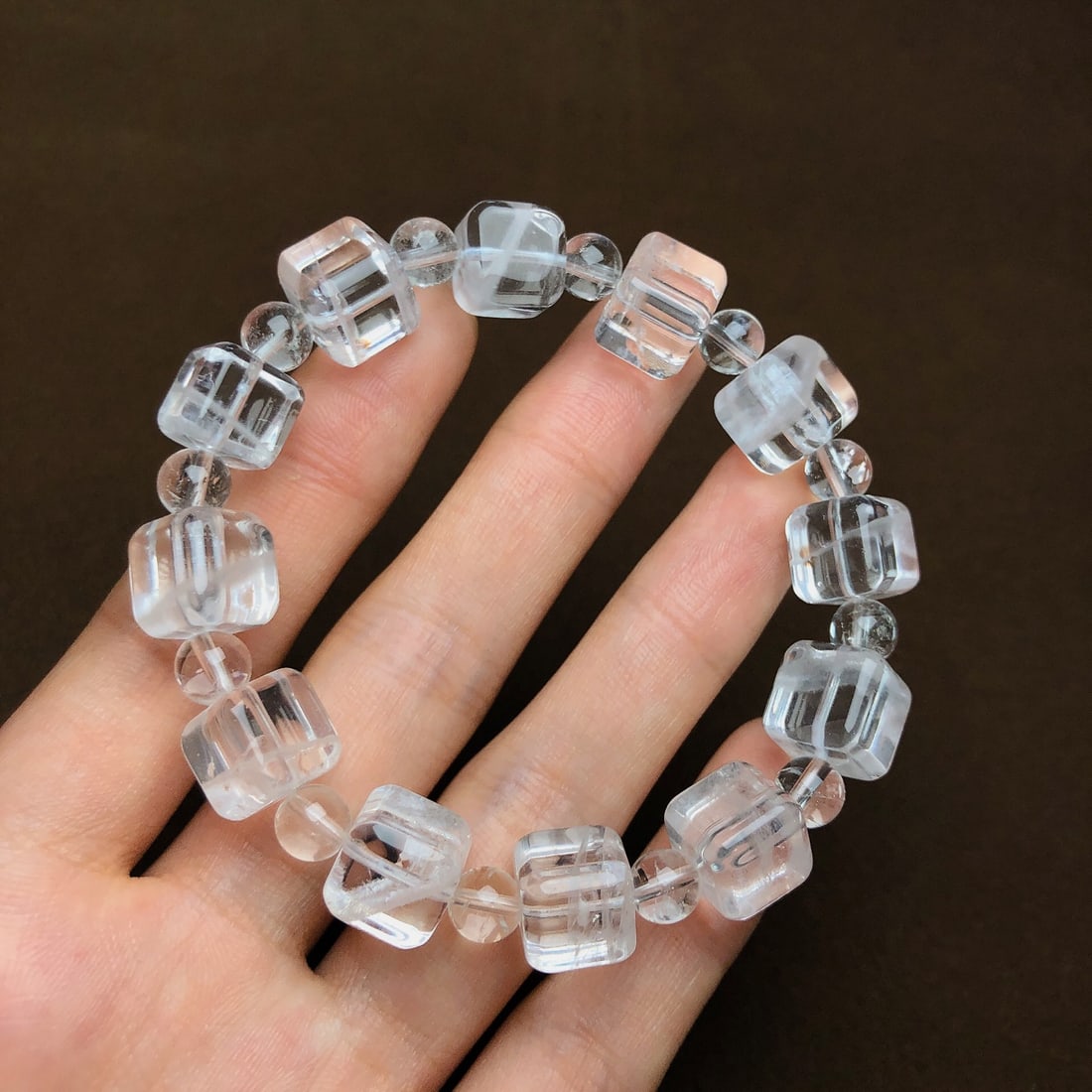 An Exquisite Crystal Bracelets - 4