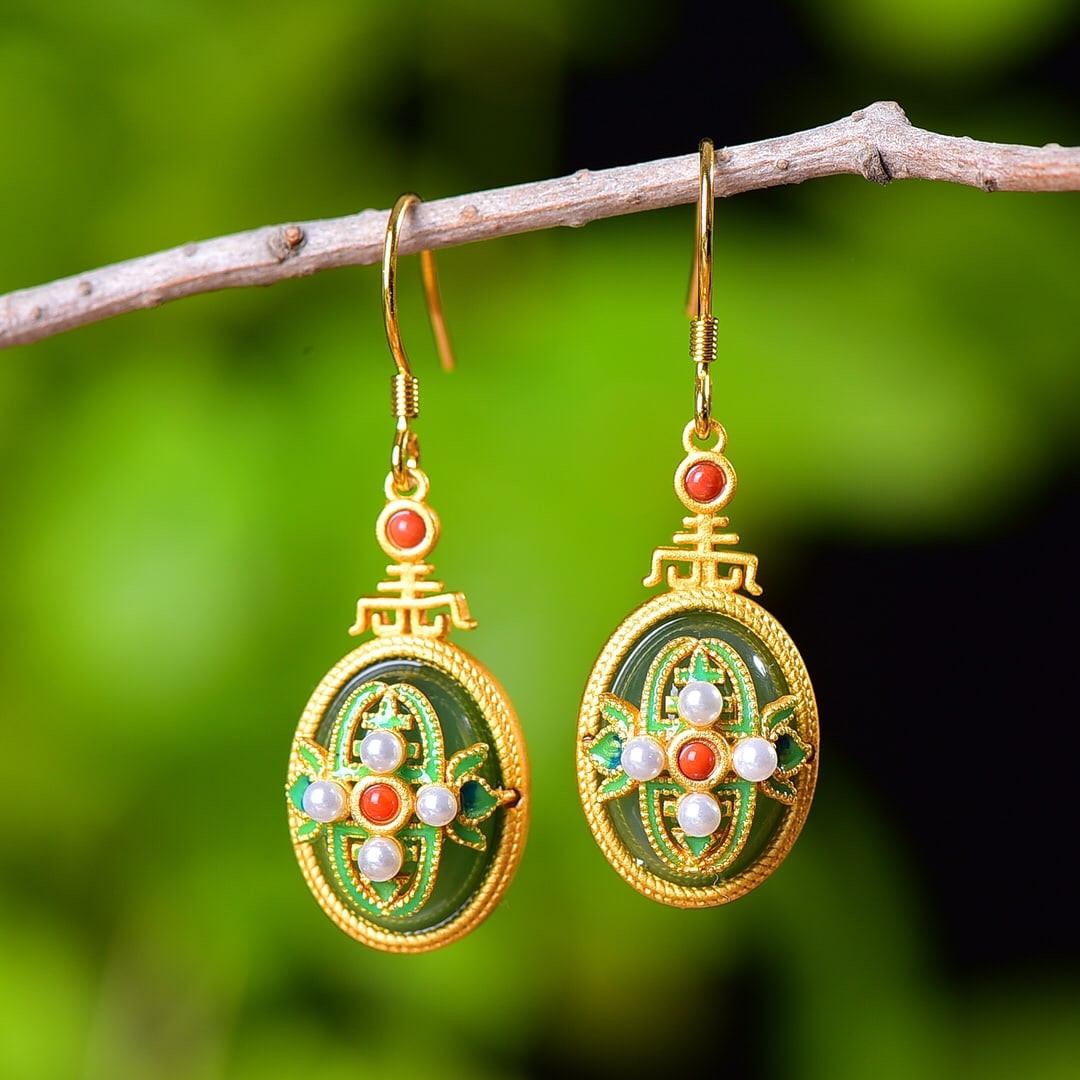 A Pair of Exquisite Sterling Silver-Gold Plated Inlaid Jasper Enamel Earrings,Inlaid Pearl: A Pair of Exquisite Sterling Silver-Gold Plated Inlaid Jasper Enamel Earrings,Inlaid Pearl,Size:0.4inx0.6in 一对纯银镀金镶碧玉珐琅 