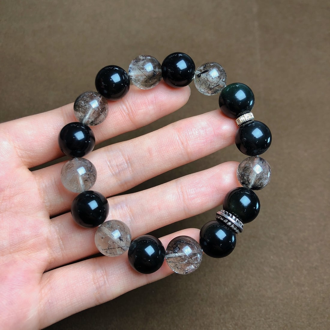 An Exquisite Crystal Obsidian Bracelets: An Exquisite Crystal Obsidian Bracelets,Size:0.5in,Weight:36.5g 水晶黑曜石手串