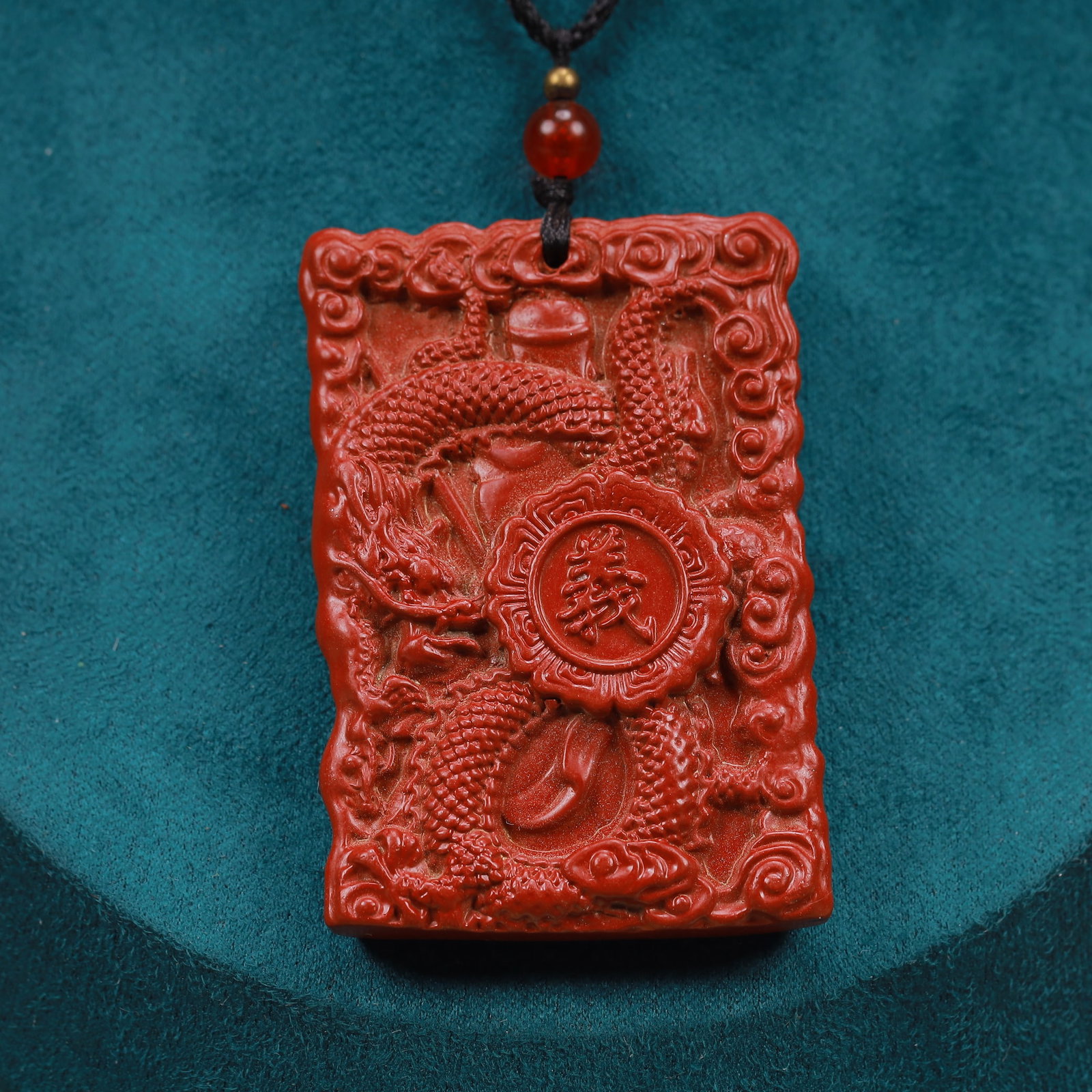 An Exquisite Cinnabar Figure Pattern Pendant - 6