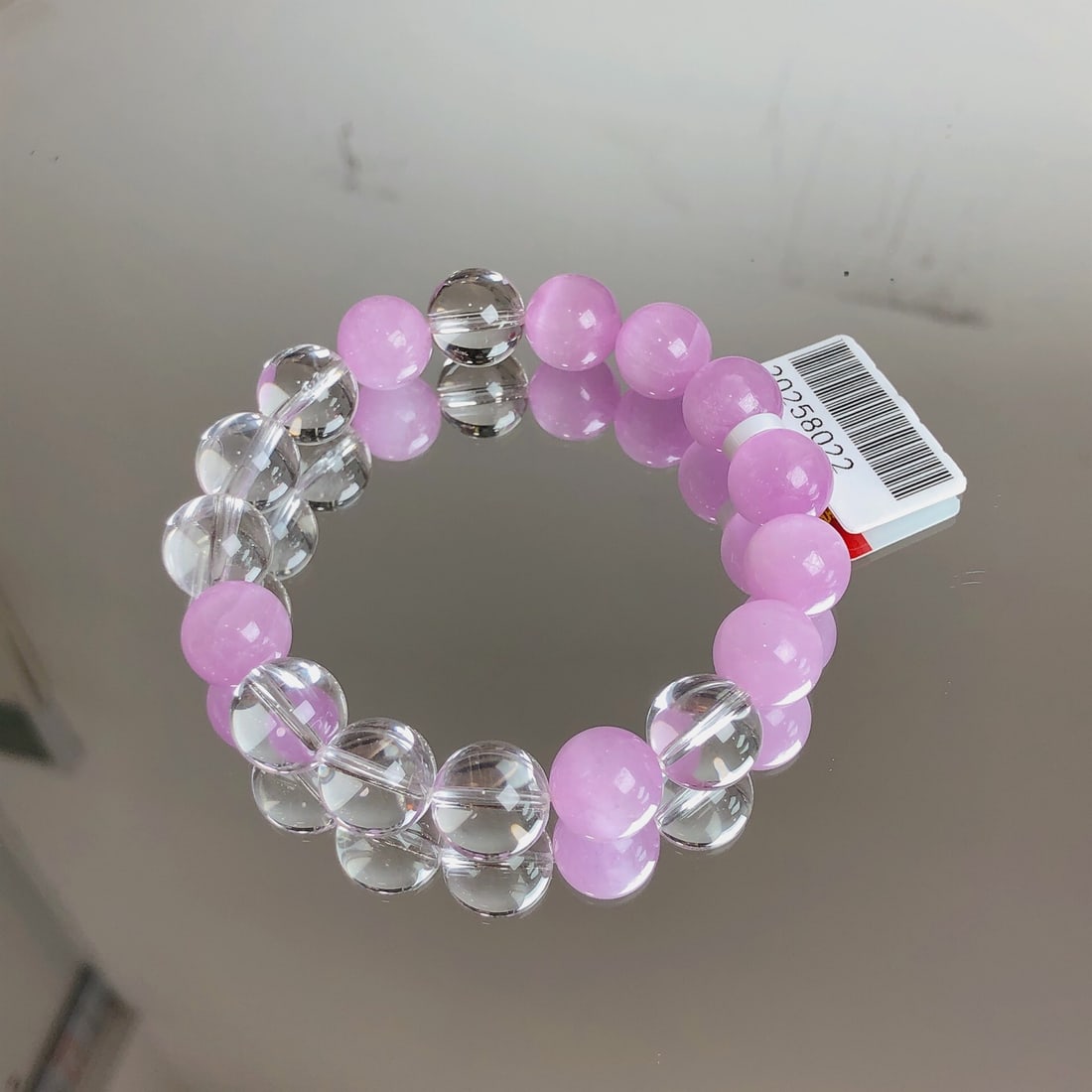 An Exquisite Crystal Bracelet - 2