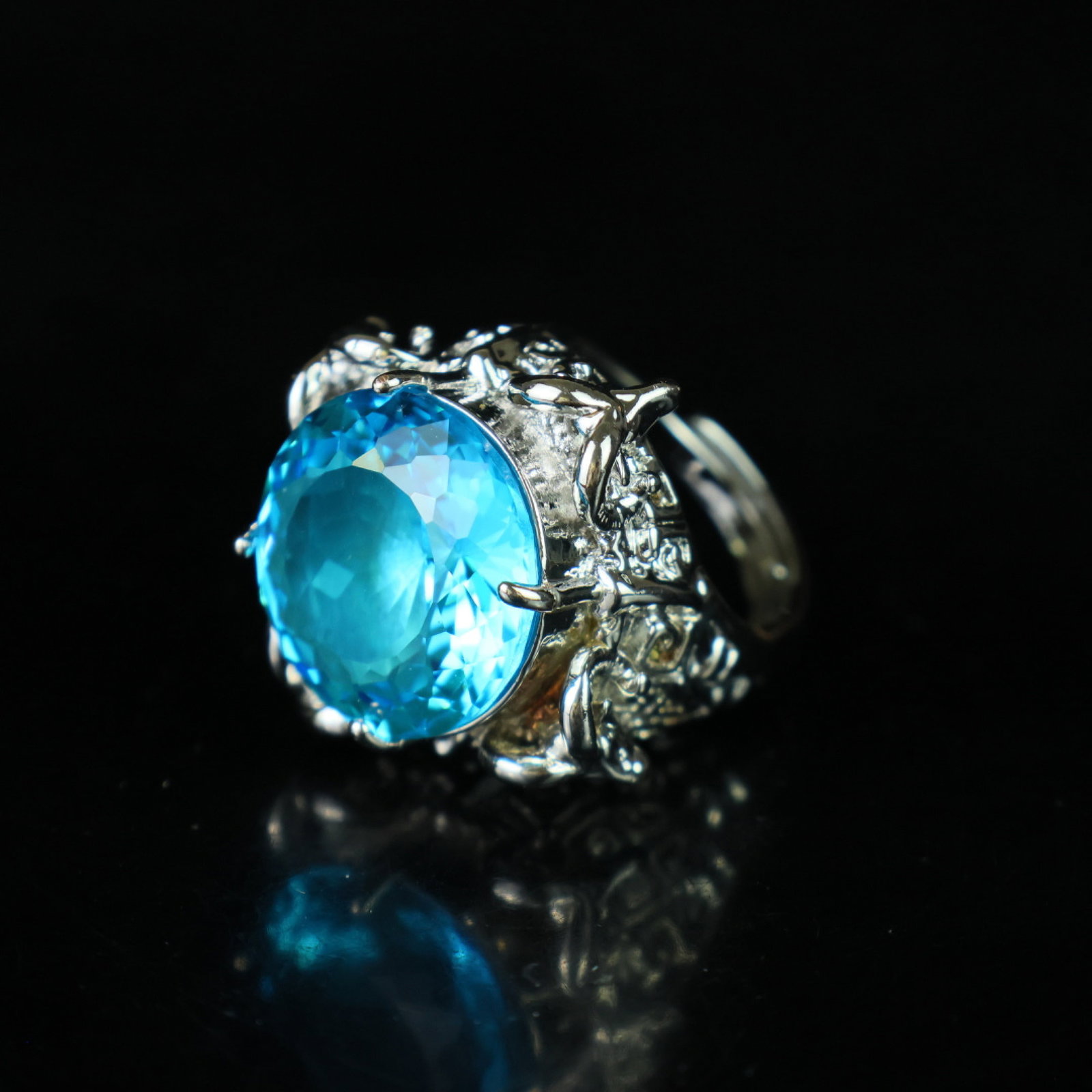 An Exquisite Ring - 3