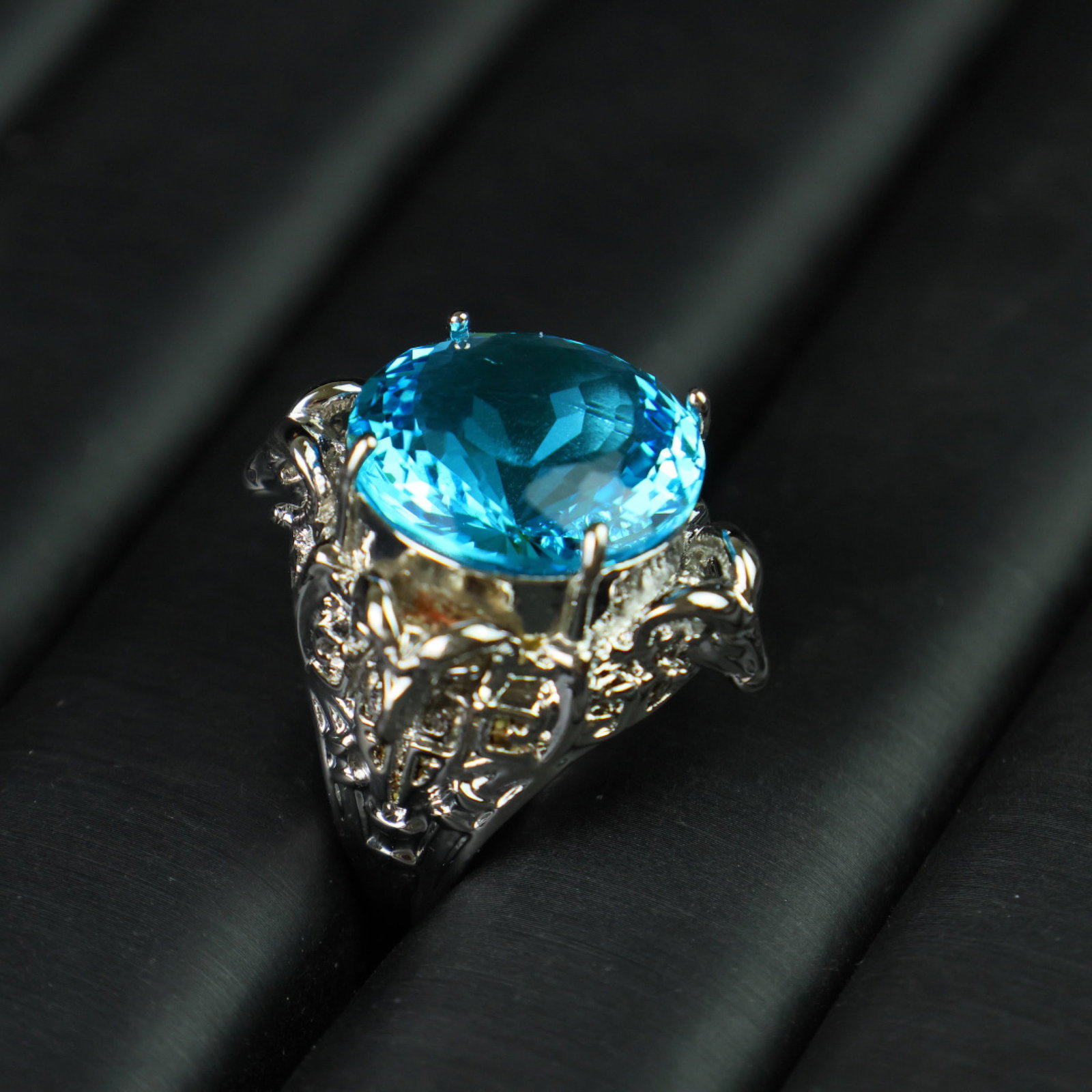 An Exquisite Ring - 6
