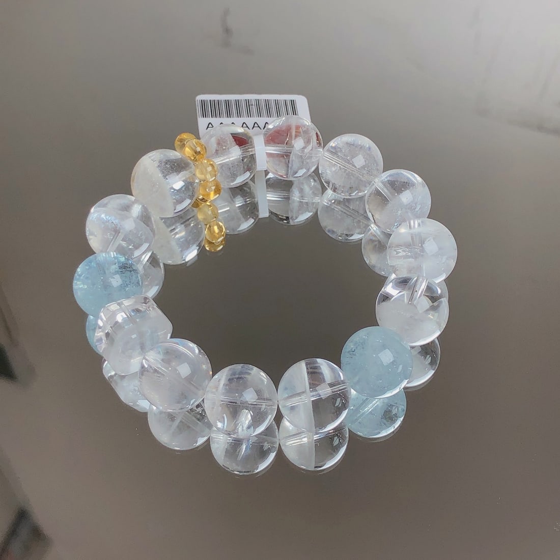 An Exquisite Crystal Bracelet - 2