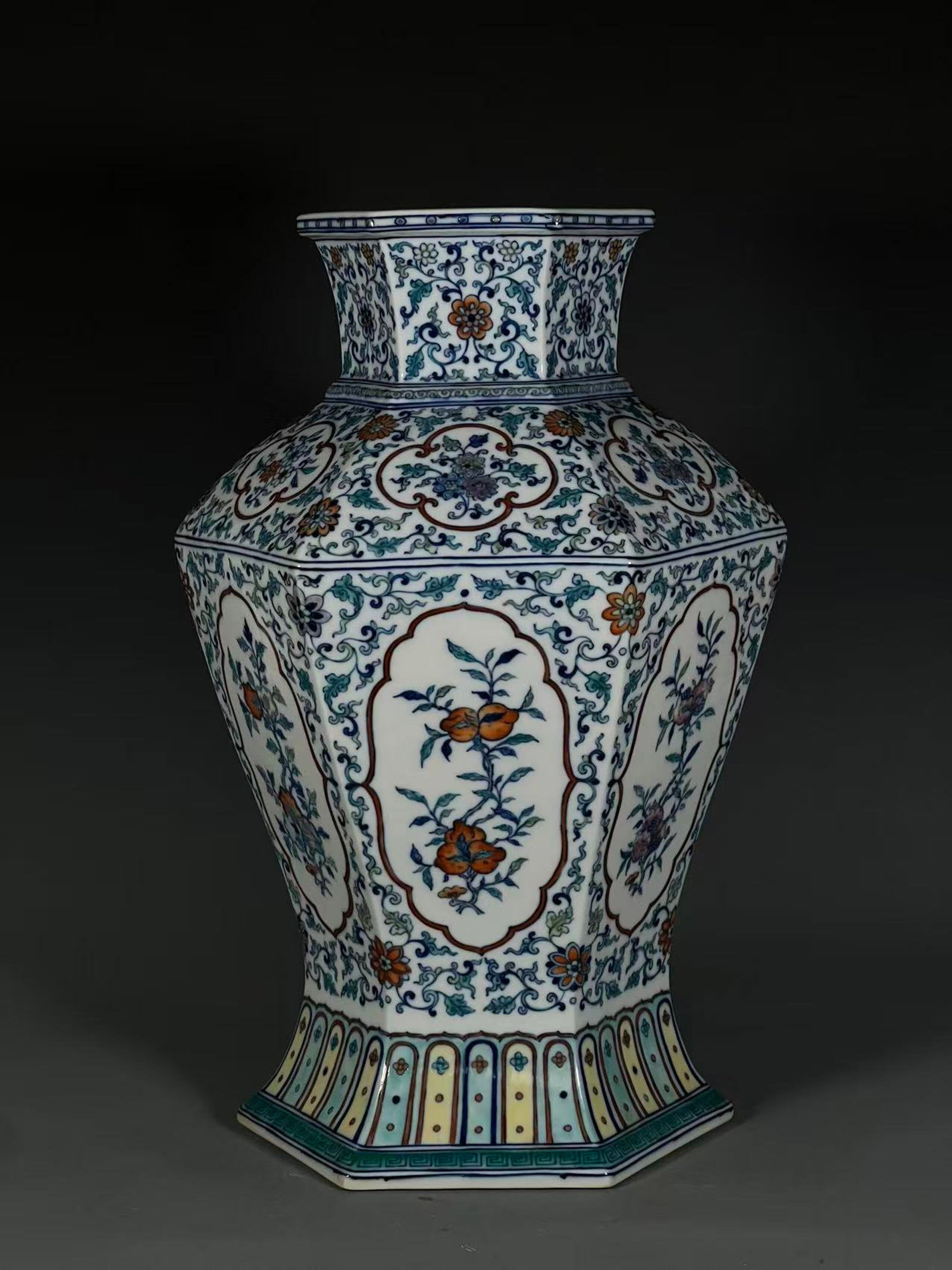 A Huge Doucai Lotus and Flower Pattern Vase: A Huge Doucai Lotus and Flower Pattern Vase,Qing Dynasty,China,Qianlong Six-character Mark,Size:17.4inx8.3in 斗彩缠枝莲花卉纹瓶,中国&#