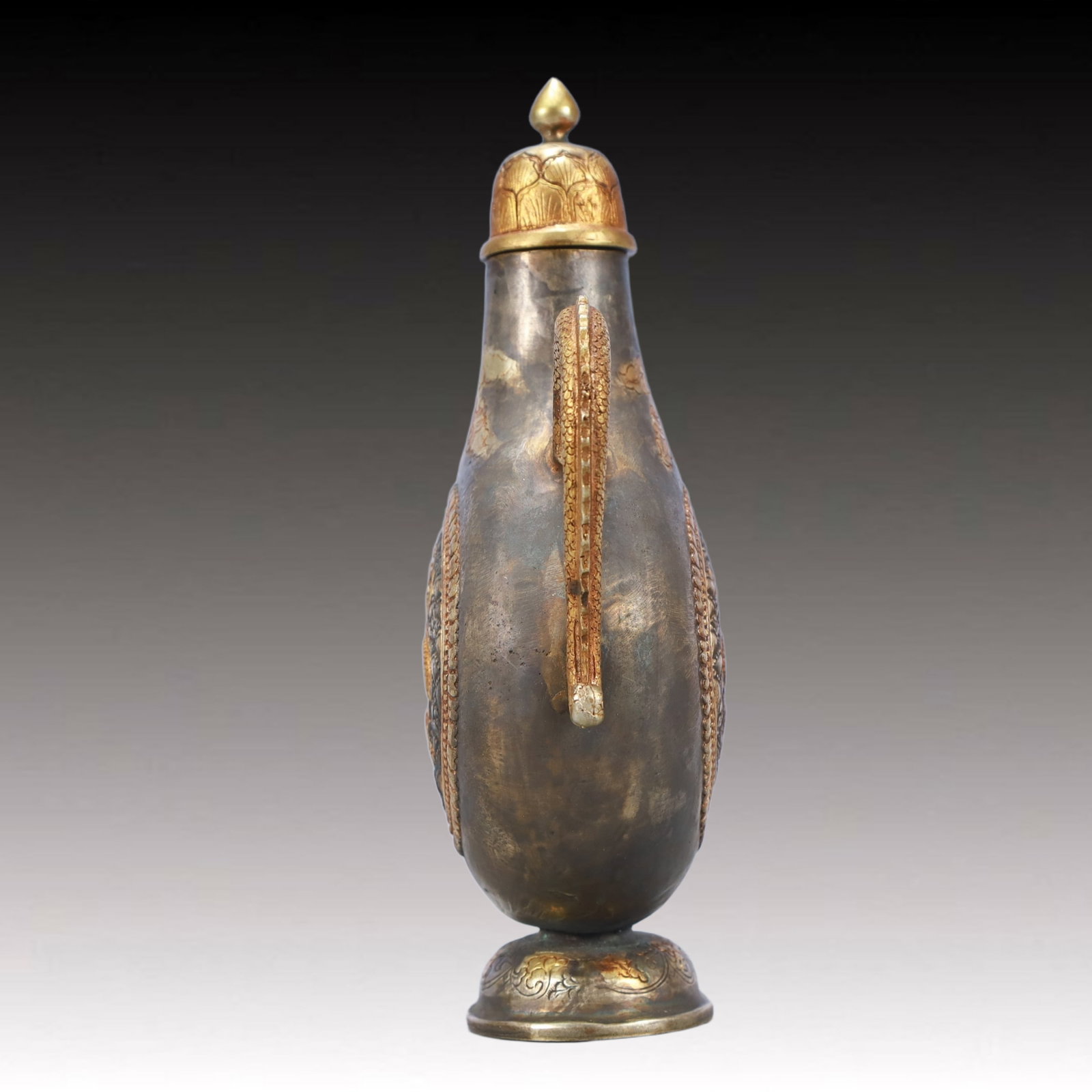 A Rare Gilt Silver Dragon Pattern Ewer - 6
