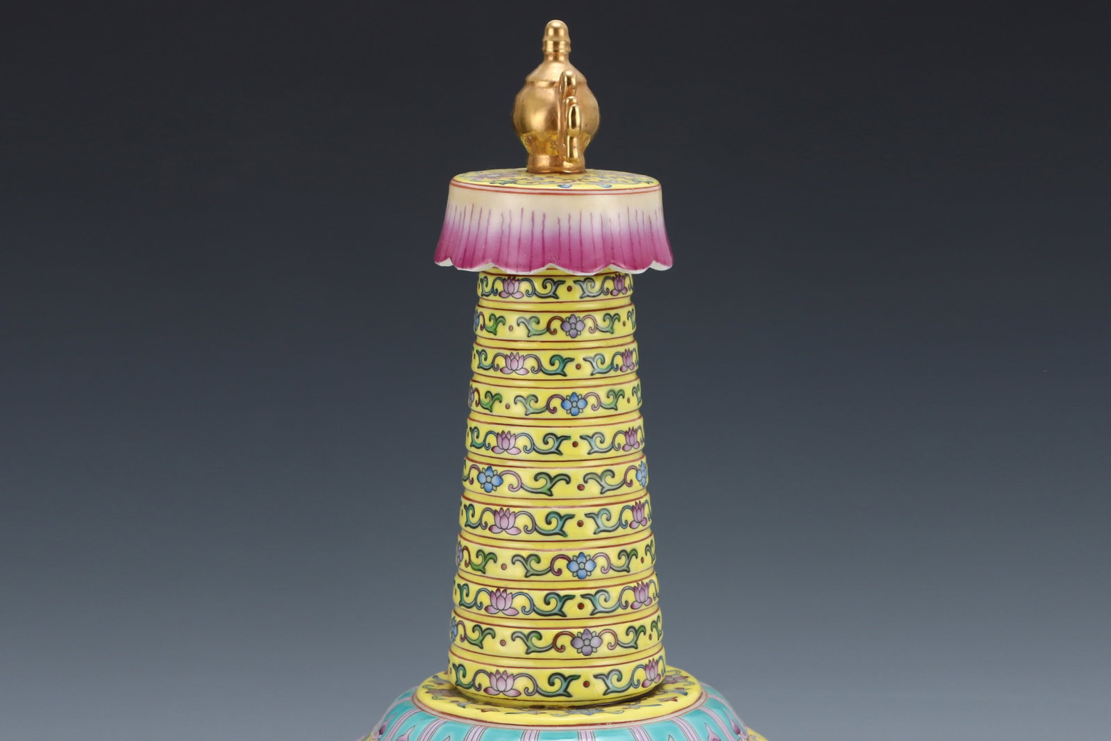 A Huge Enamel Lotus Pattern Pagoda - 4