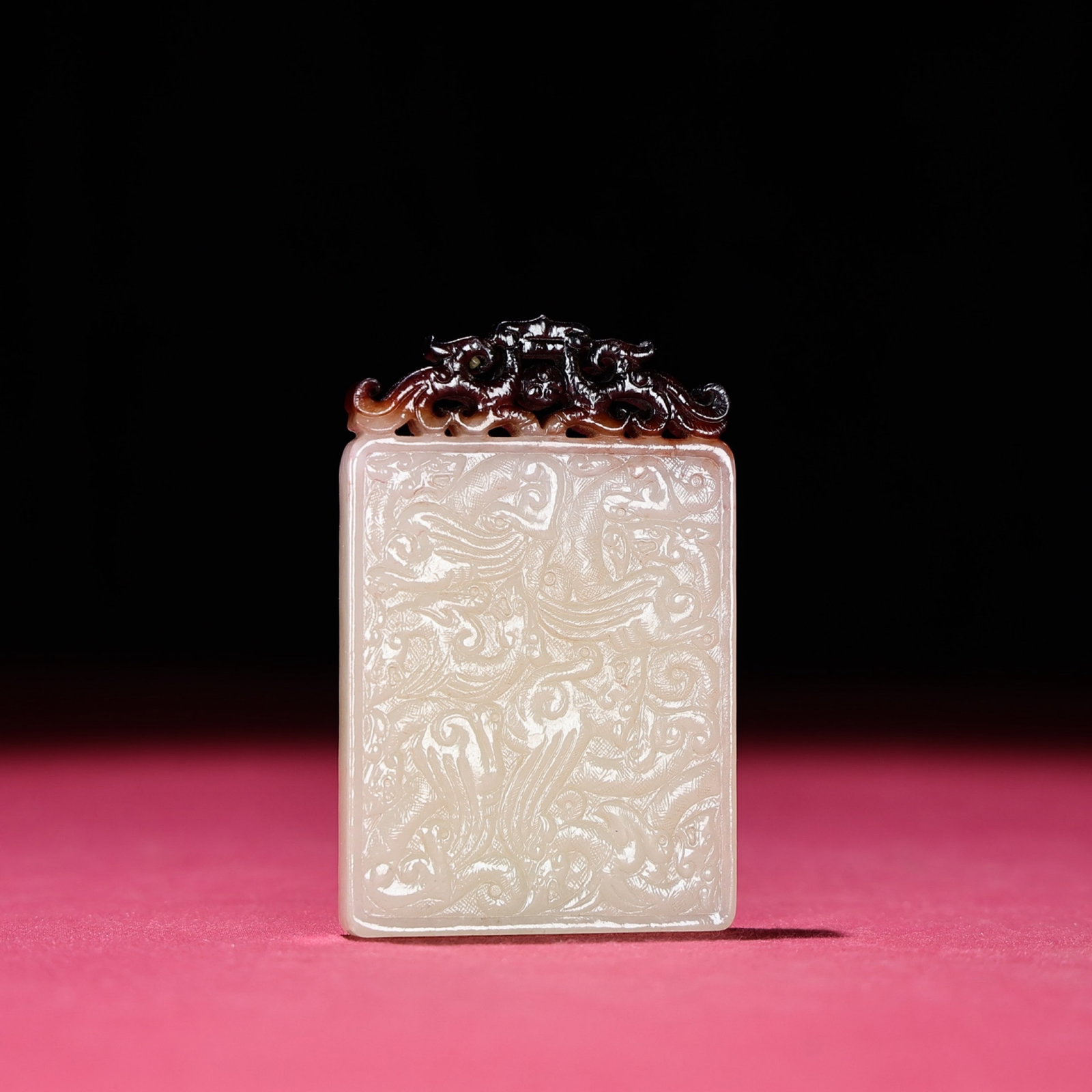 An Exquisite White Jade Dragon Pattern Pendant - 8