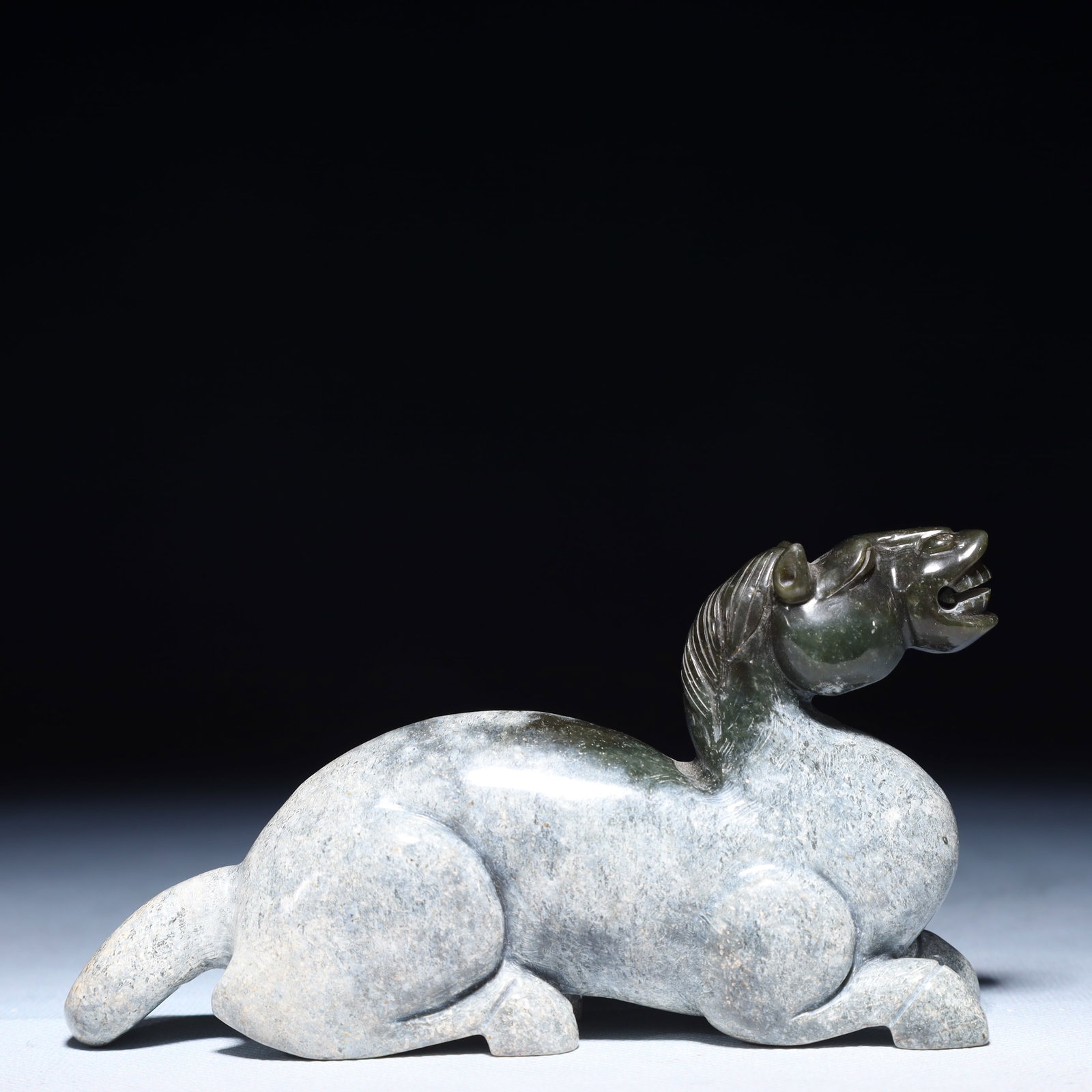 An Exquisite Jasper Horse Ornament: An Exquisite Jasper Horse Ornament,Qing Dynasty,China,Size:5.1inx1.6inx3in,Weight:450g 碧玉骏马摆件,中国清代