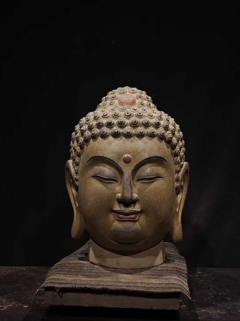 A Rare Limestone Buddha Head Ornament: A Rare Limestone Buddha Head Ornament,Qing Dynasty, China,Size:19.7inx13.8in 青石佛头摆件,中国清代