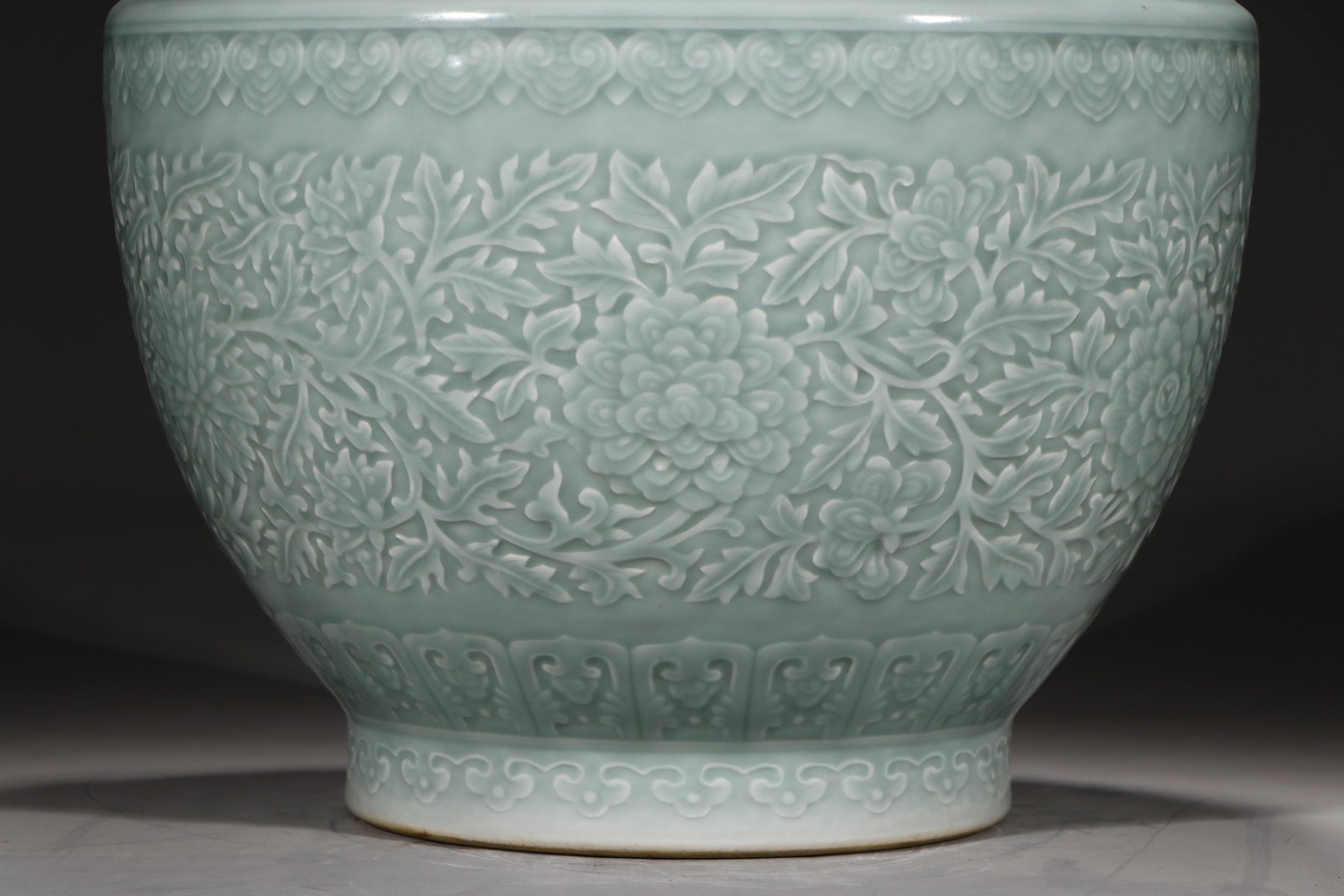 A Huge Celadon Glazed Lotus Pattern Double-Ears Vase - 4