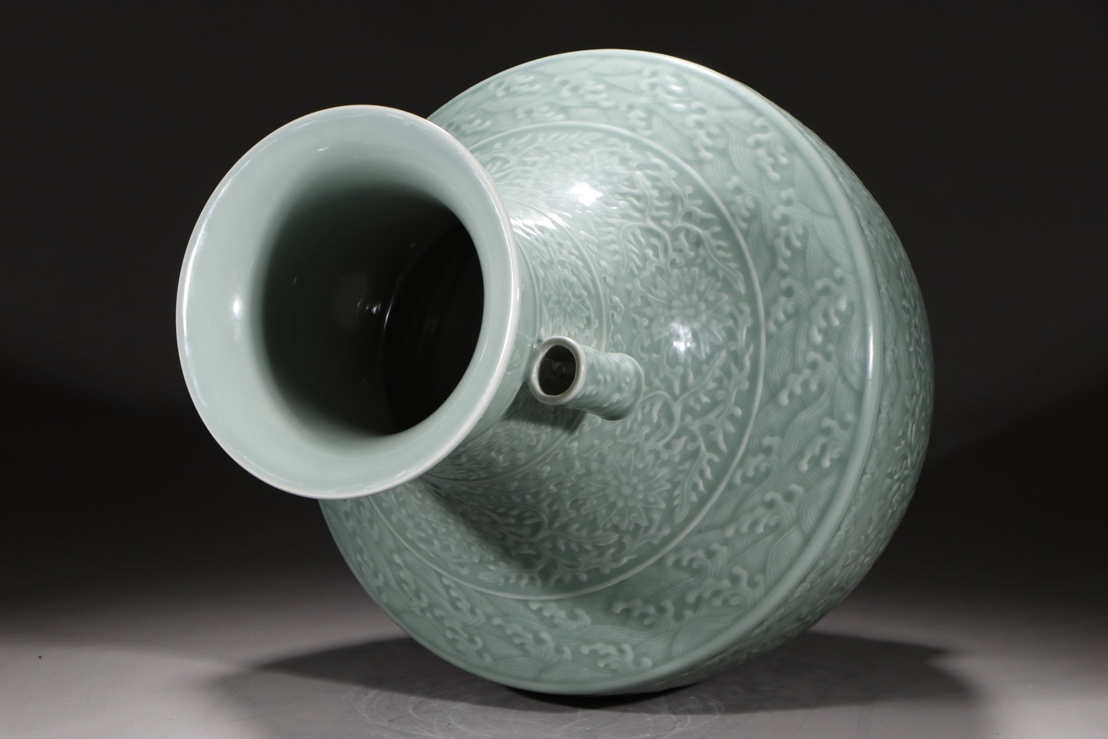 A Huge Celadon Glazed Lotus Pattern Double-Ears Vase - 7