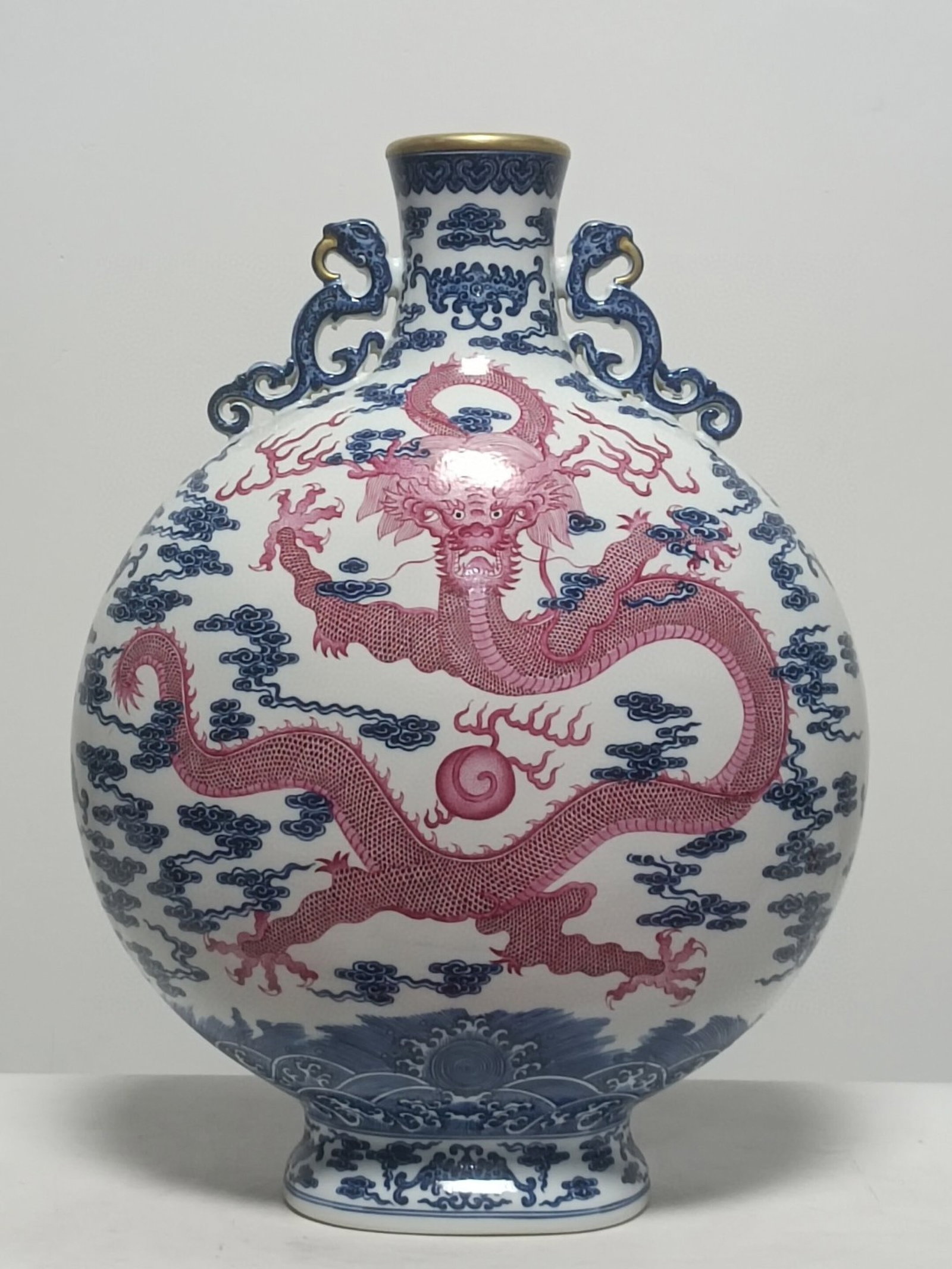 A Huge Blue and White Ruby red-Glazed Auspicious Cloud and Dragon Pattern Double-Ears Vase: A Huge Blue and White Ruby red-Glazed Auspicious Cloud and Dragon Pattern Double-Ears Vase,Qing Dynasty,China,Qianlong Six-character Mark,Size:20.1inx15in 青花宝石红ŵ