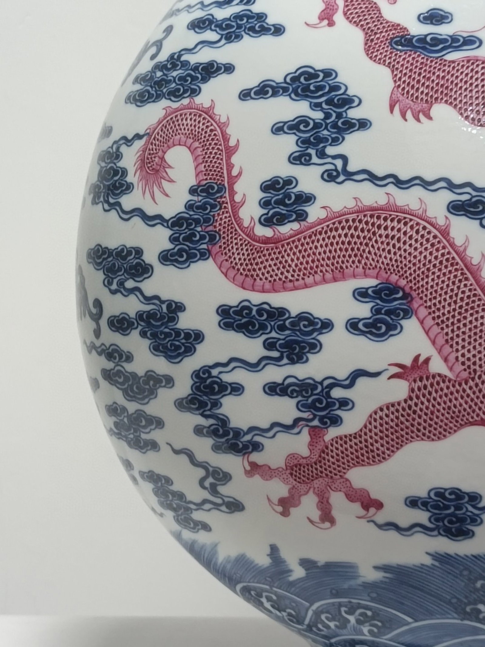 A Huge Blue and White Ruby red-Glazed Auspicious Cloud and Dragon Pattern Double-Ears Vase - 6