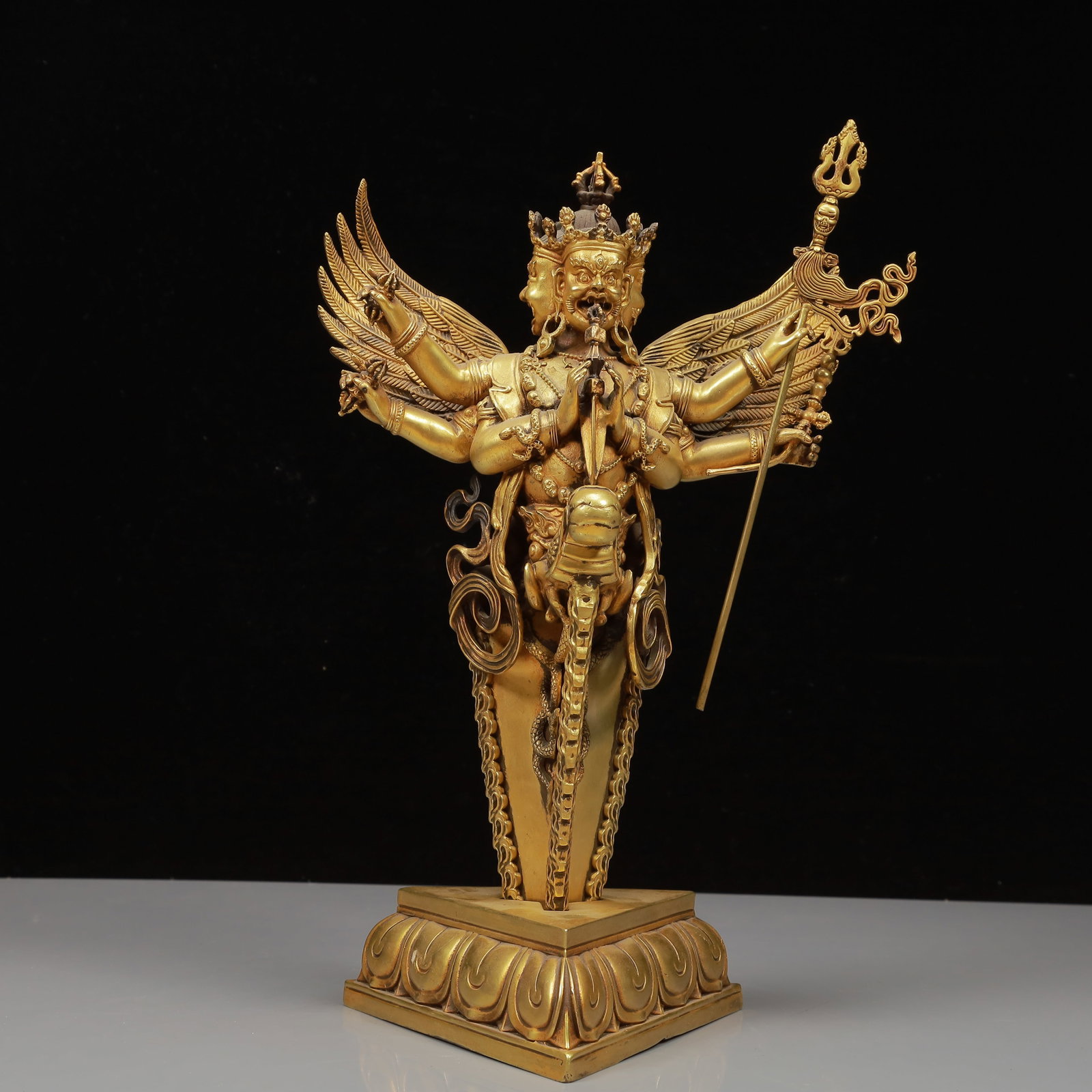 A Solemn Gilt Bronze Statue of Vajra: A Solemn Gilt Bronze Statue of Vajra,Qing Dynasty, China,Size:5.9inx12.6in,Weight:3050g 铜鎏金金刚像,中国清代
