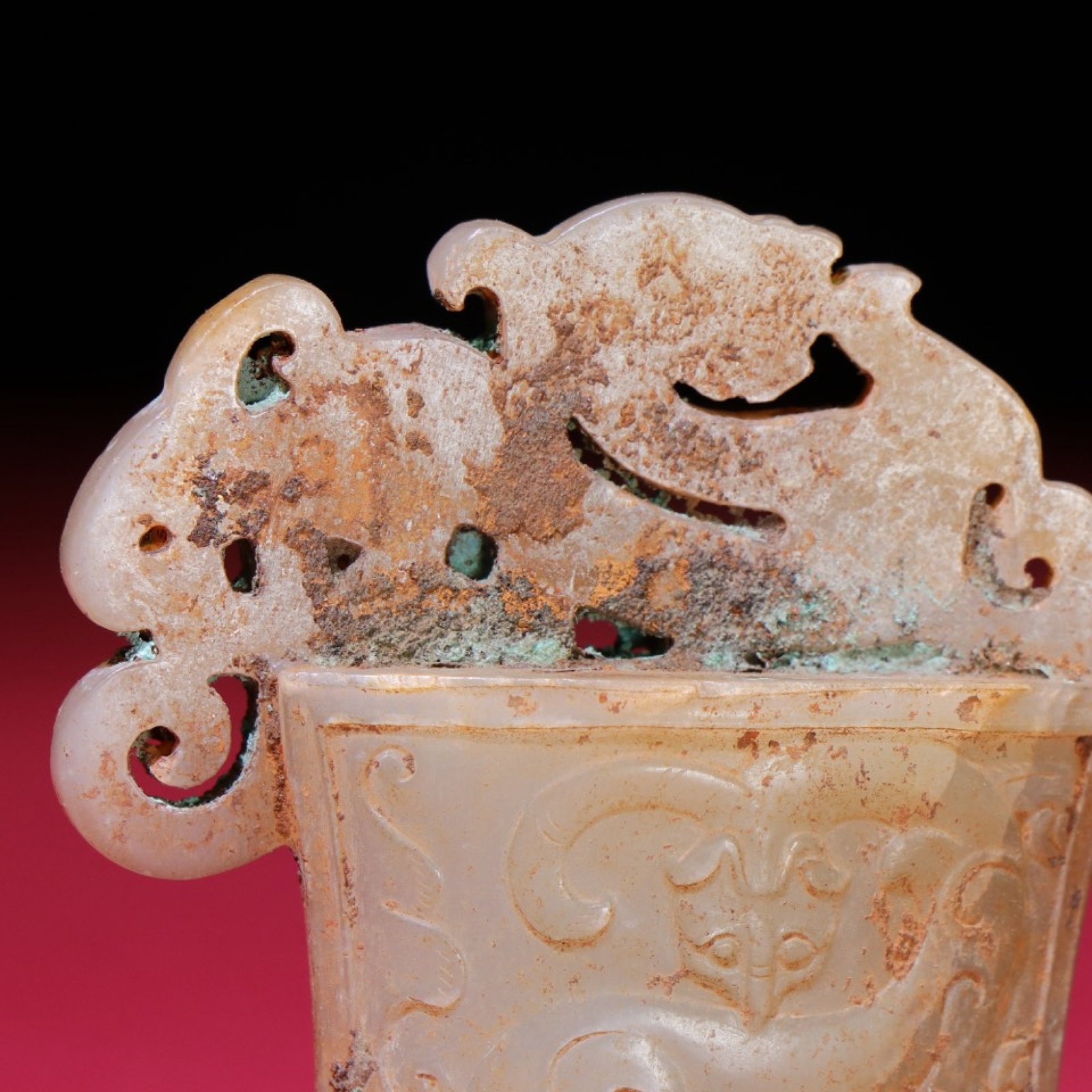 White Jade Chi-Dragon Pattern Pendant - 7