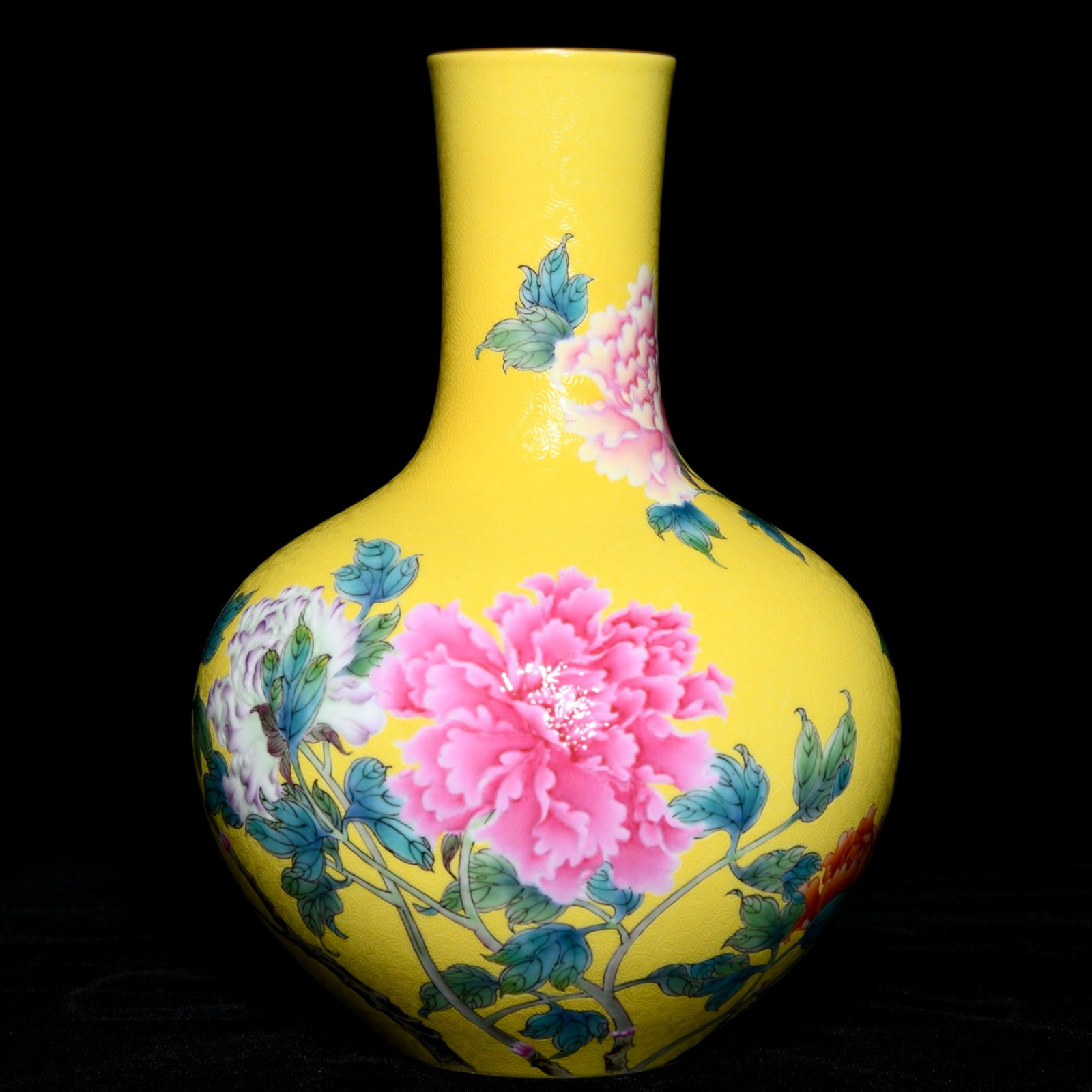 An Exquisite Yellow Ground Enamel Peony Pattern Vase: An Exquisite Yellow Ground Enamel Peony Pattern Vase,Qing Dynasty,China,Qianlong Four-character Mark,Size:7inx4.9in 黄地珐琅彩牡丹纹瓶,中