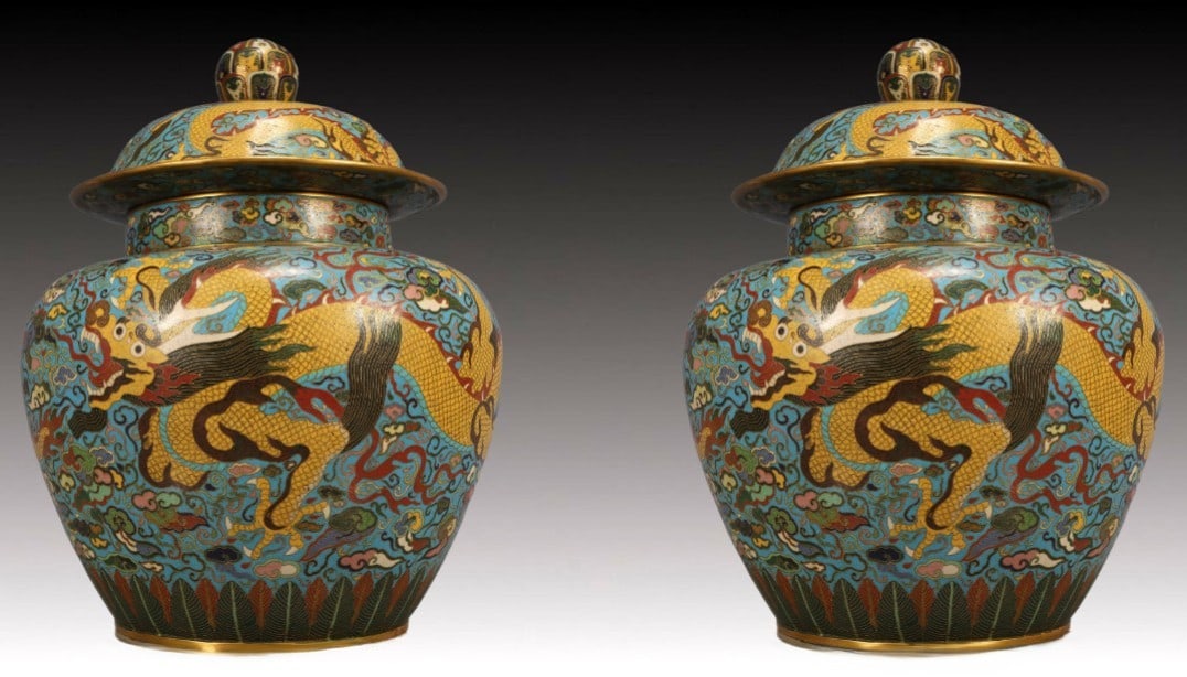 A Pair of Huge Cloisonne Auspicious Cloud and Dragon Pattern Cover Jar,Ming Dynasty, China,Xuande: A Pair of Huge Cloisonne Auspicious Cloud and Dragon Pattern Cover Jar,Ming Dynasty, China,Xuande Six-character Mark,Size:14.2inx19.7in,Weight:8600g 景泰蓝祥云龙