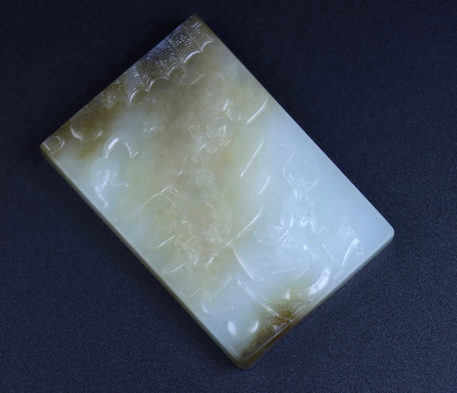 An Exquisite White Jade Dragon Pattern Ornament - 7