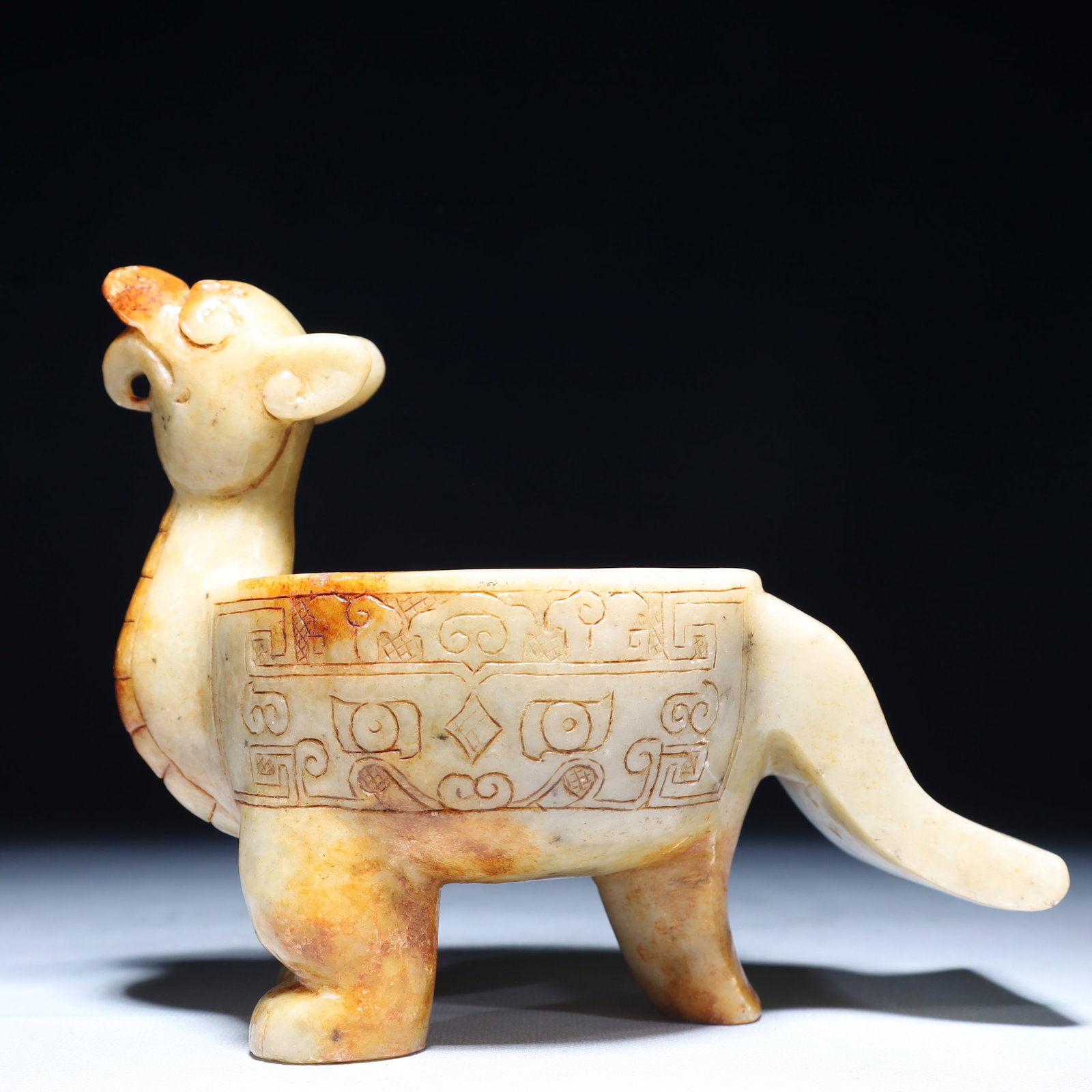 An Exquisite White Jade Beast-Face Pattern Phoenix Ornament: An Exquisite White Jade Beast-Face Pattern Phoenix Ornament,Qing Dynasty,China,Size:6.7inx4.3inx5.9in,Weight:1250g